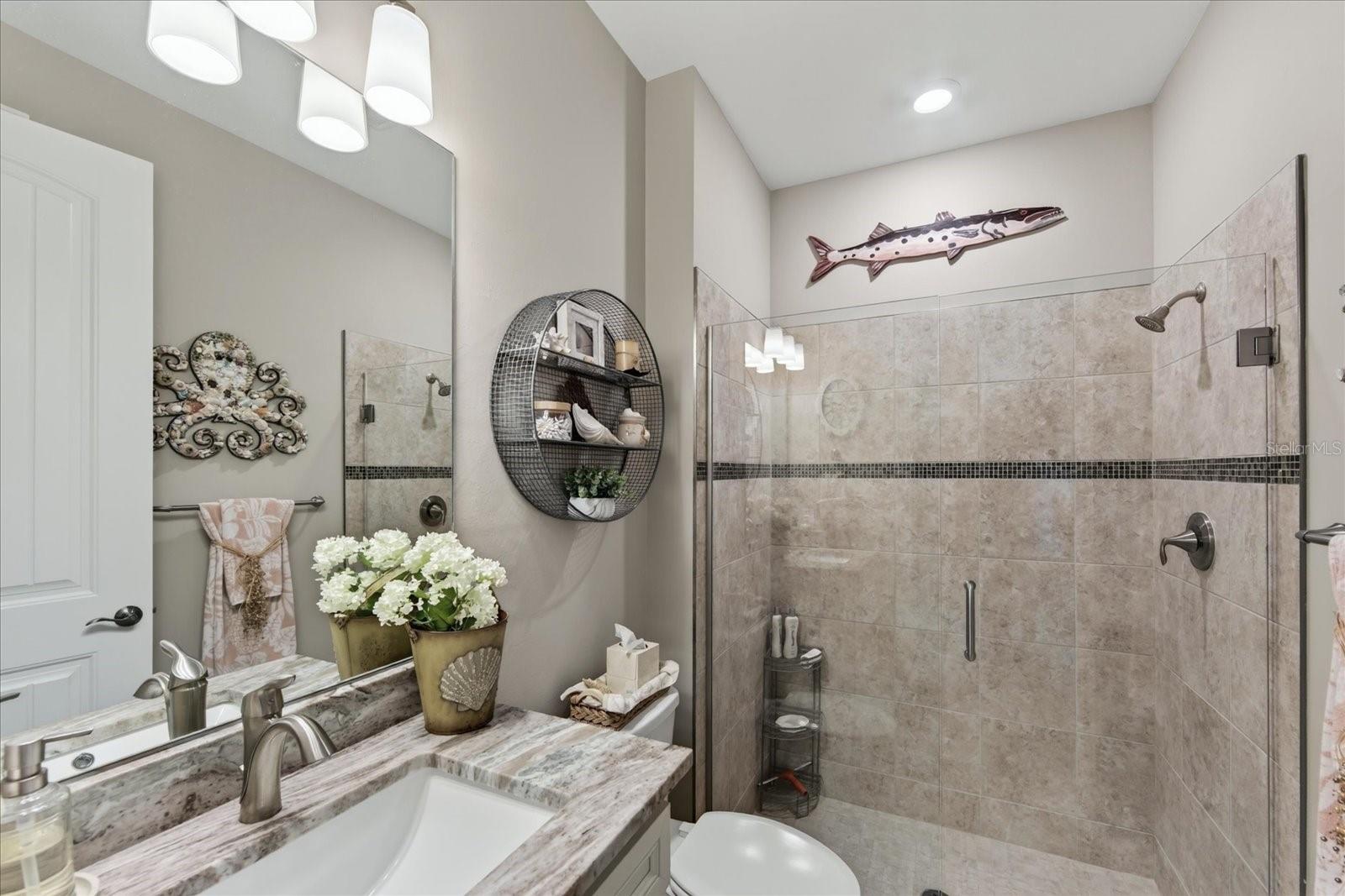 7608 VIOLA LOOP — photo 35