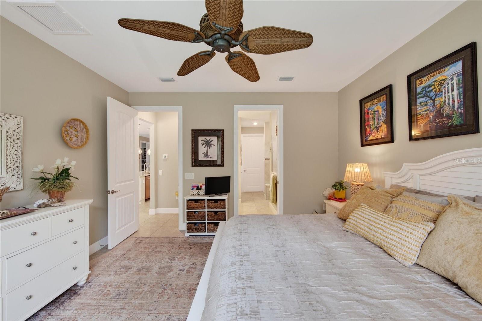 7608 VIOLA LOOP — photo 22