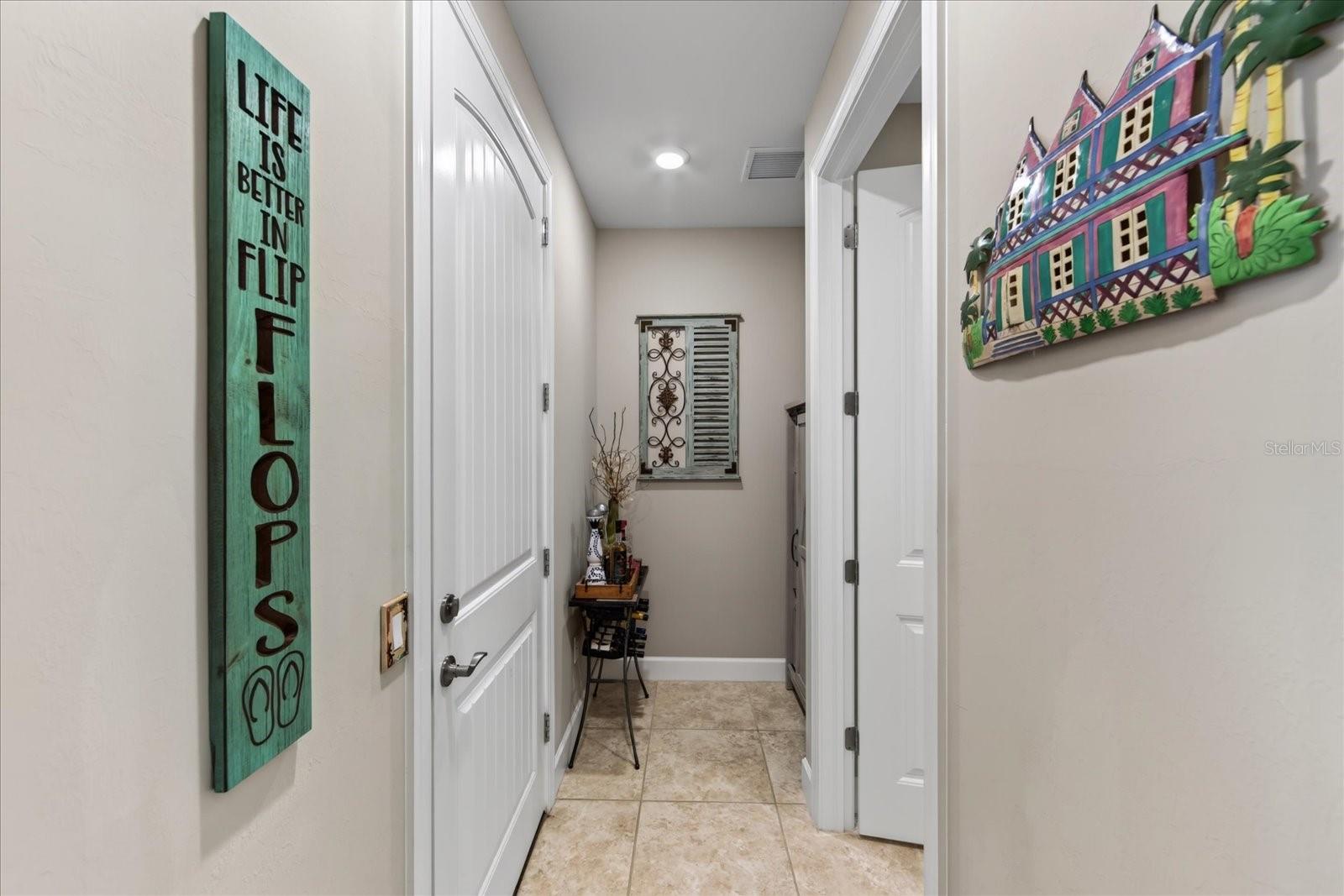 7608 VIOLA LOOP — photo 39