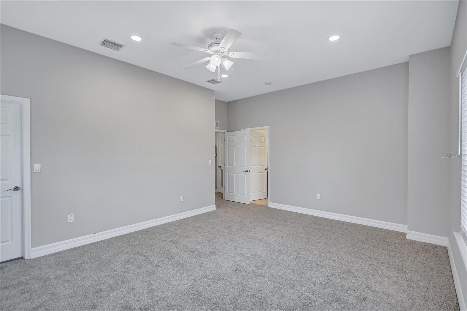 4512 BAY SPRING CT — photo 35