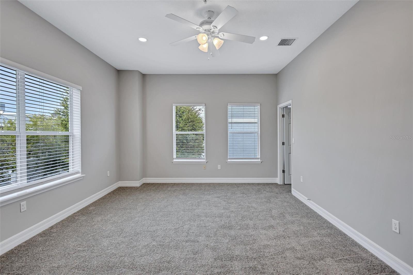 4512 BAY SPRING CT — photo 34