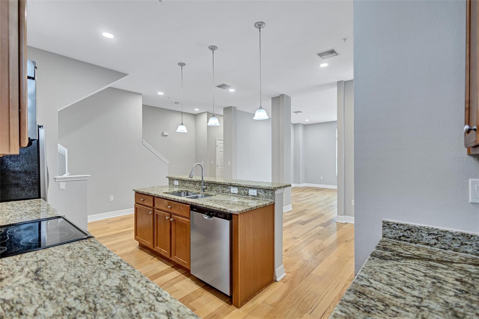 4512 BAY SPRING CT — photo 20