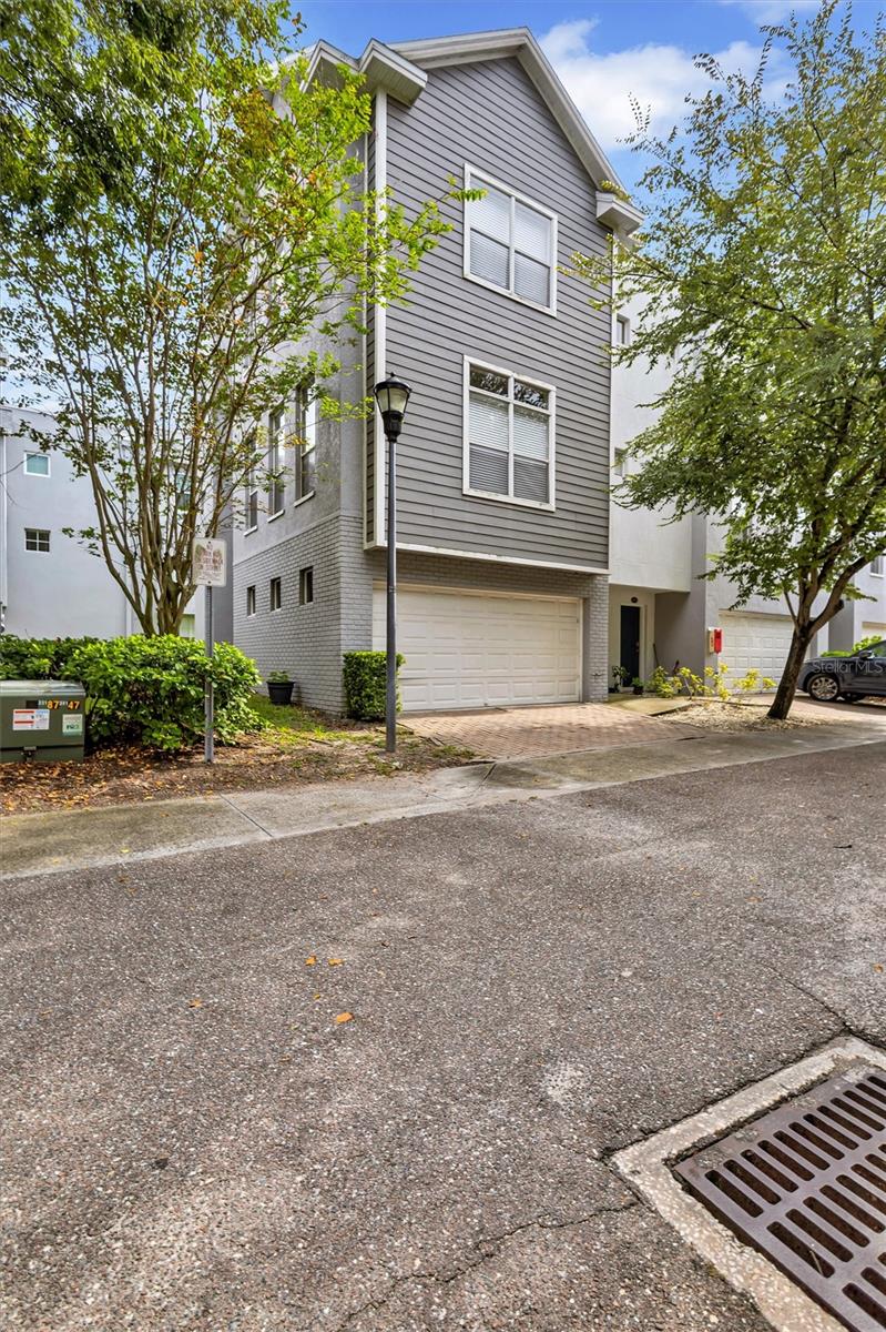 4512 BAY SPRING CT — photo 3