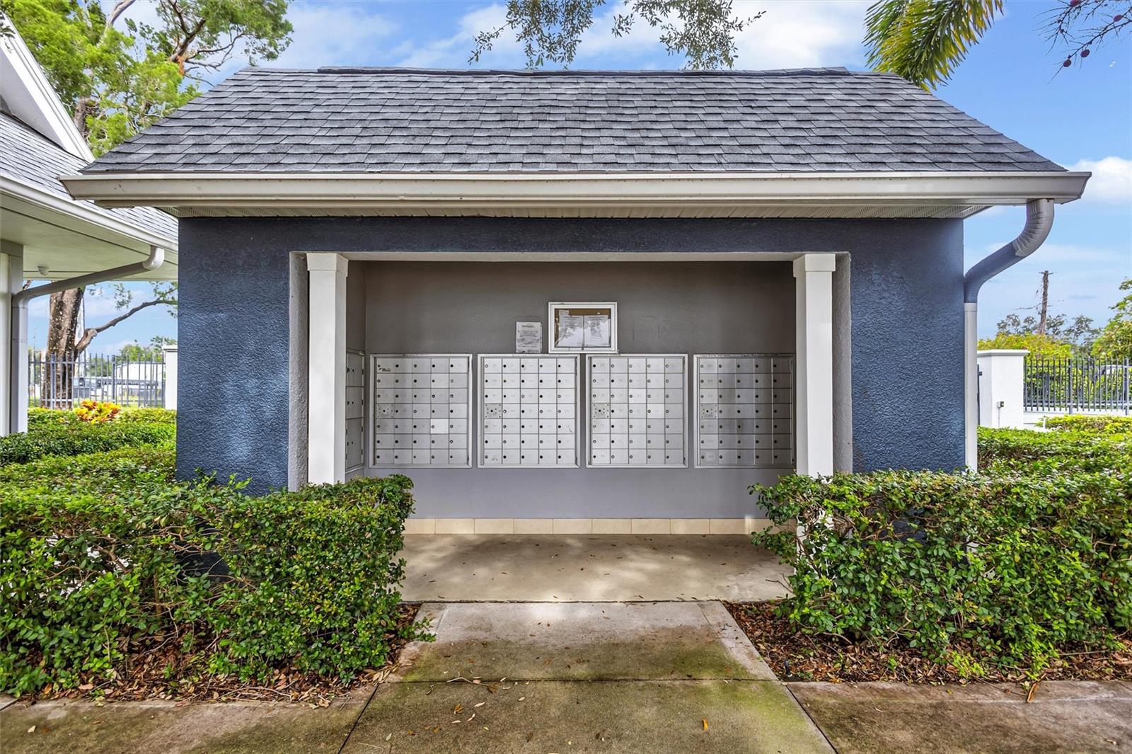 4512 BAY SPRING CT — photo 41