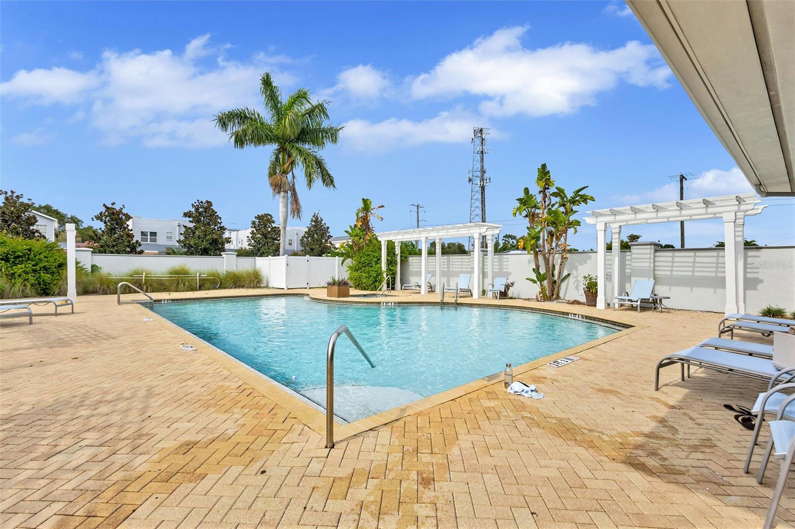4512 BAY SPRING CT — photo 44