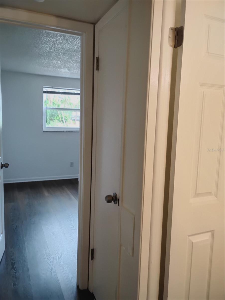 116 SW JEFFERSON CIR N #4 — photo 9