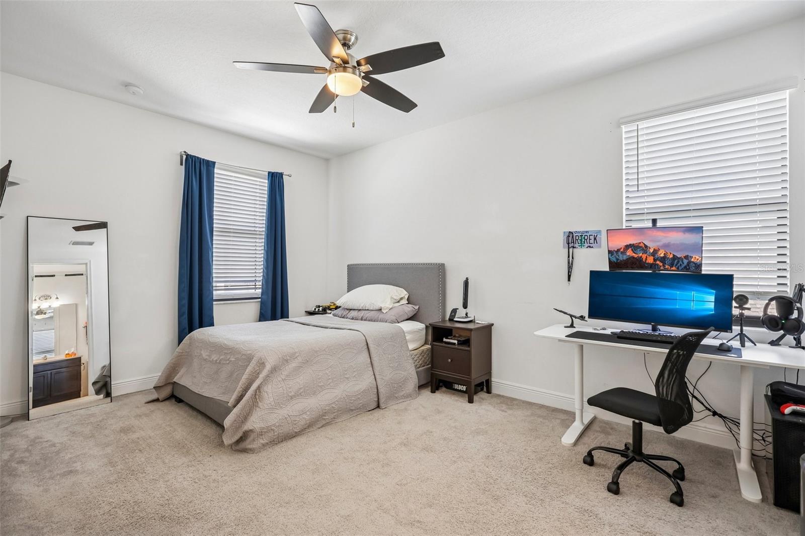 1605 ANASTACIA LN — photo 46