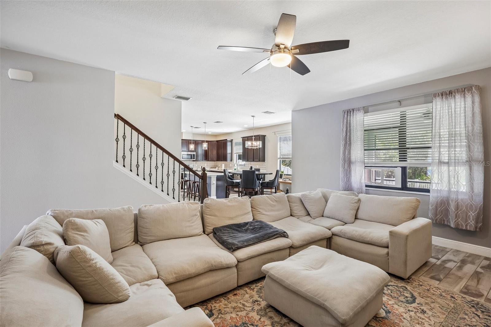 1605 ANASTACIA LN — photo 19