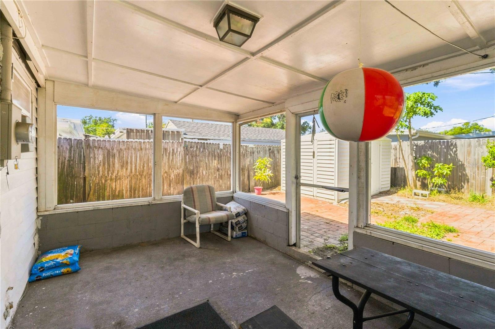 1311 WINDSOR WAY — photo 17