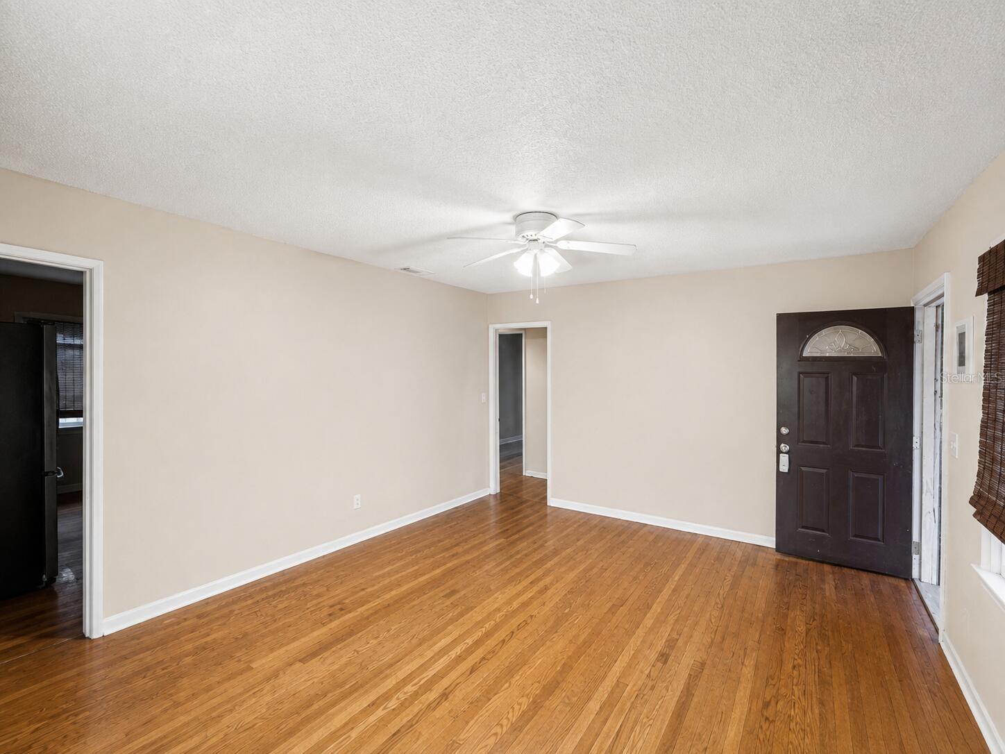 1370 ADMIRAL WOODSON LN — photo 11