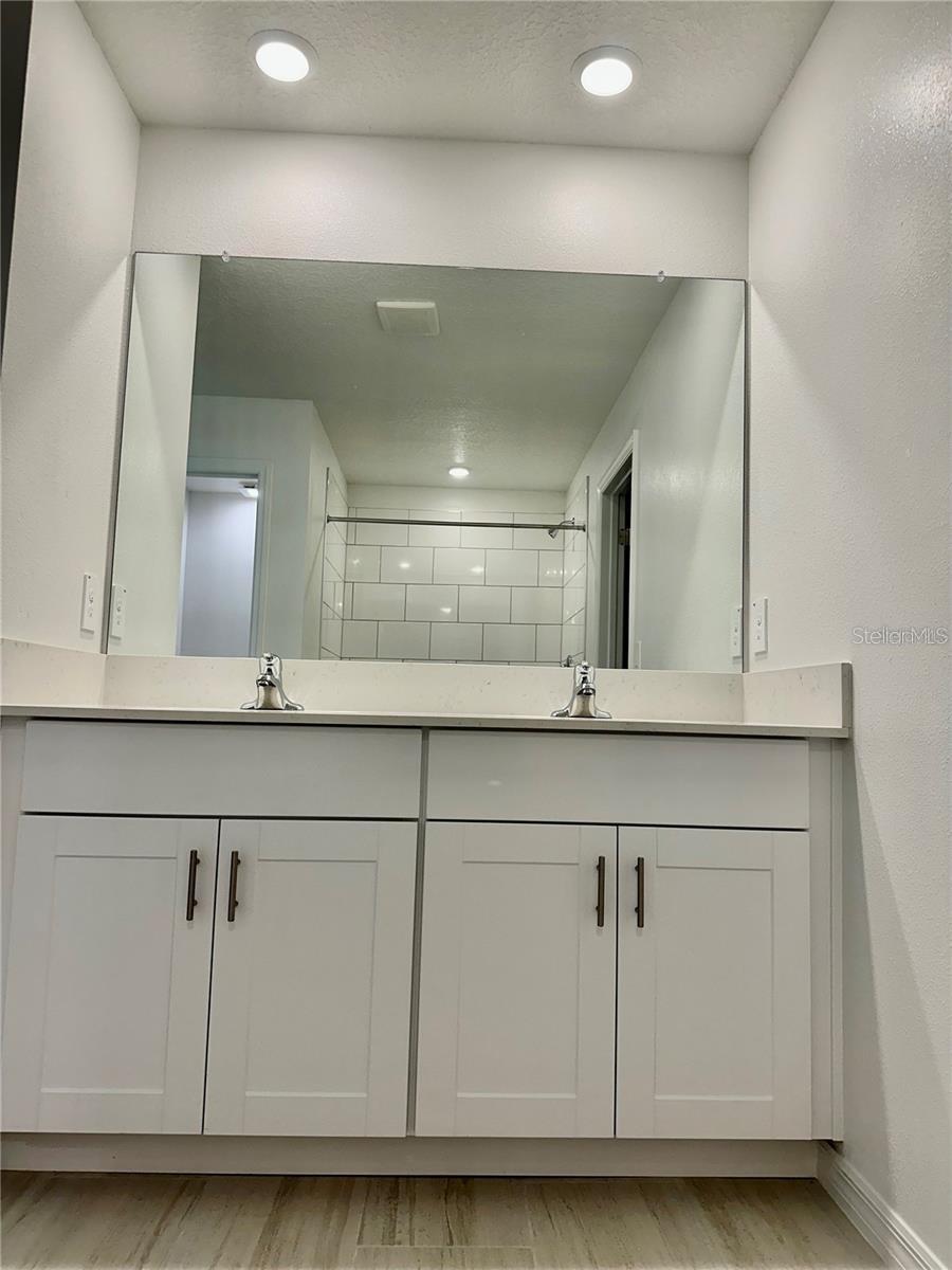 17606 HAPPYTRAILS ST — photo 34