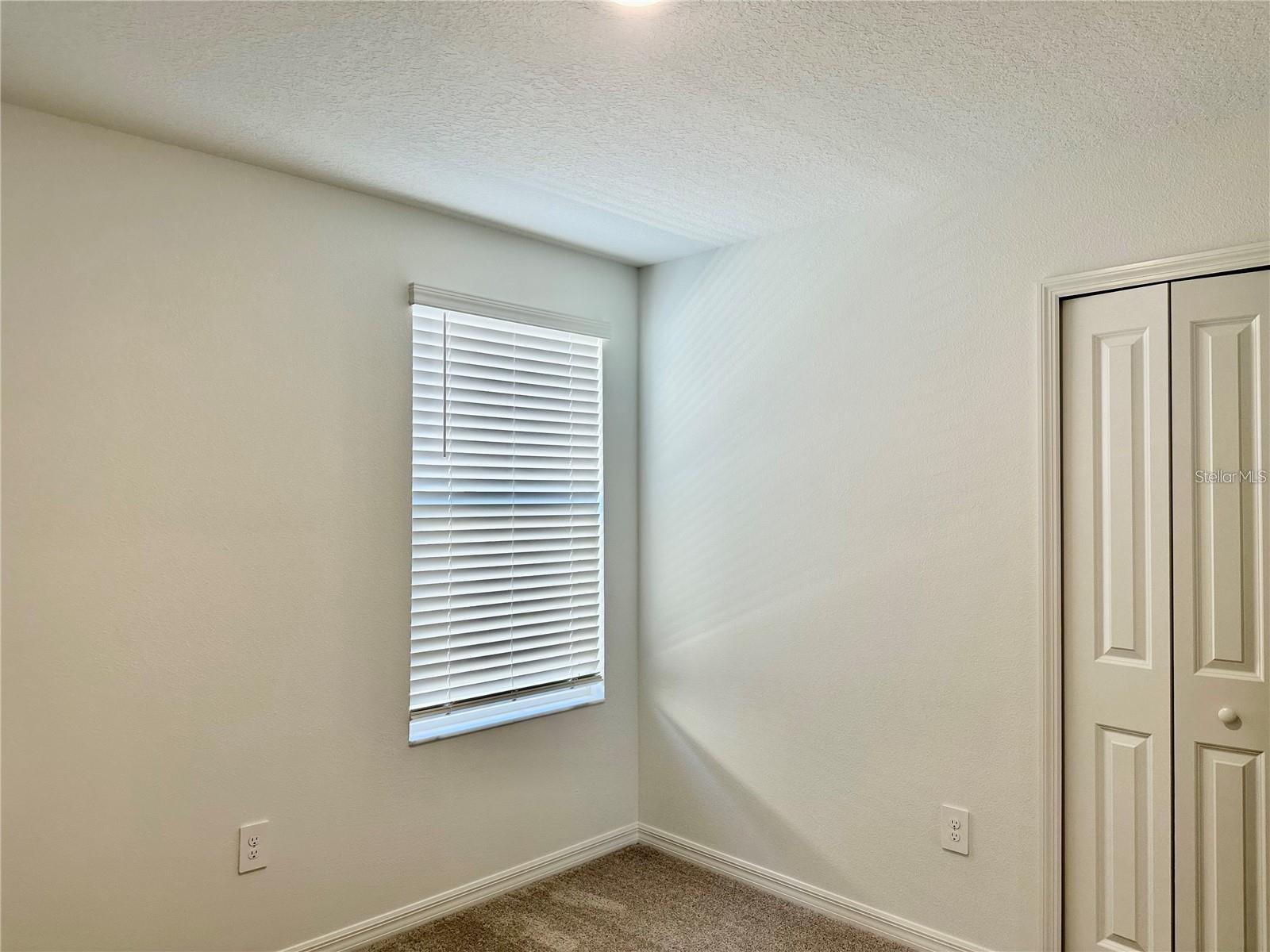 17606 HAPPYTRAILS ST — photo 27