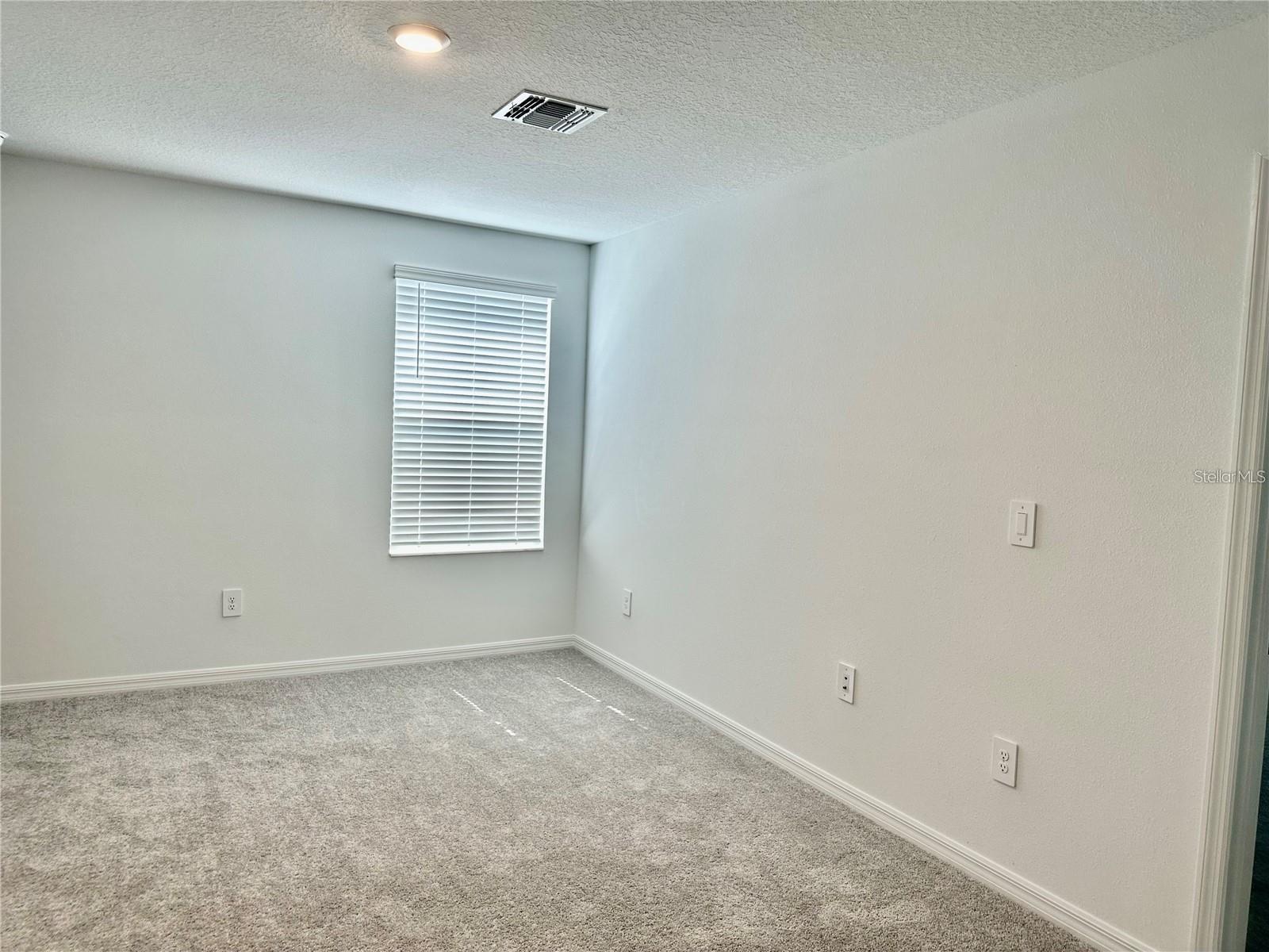 17606 HAPPYTRAILS ST — photo 40
