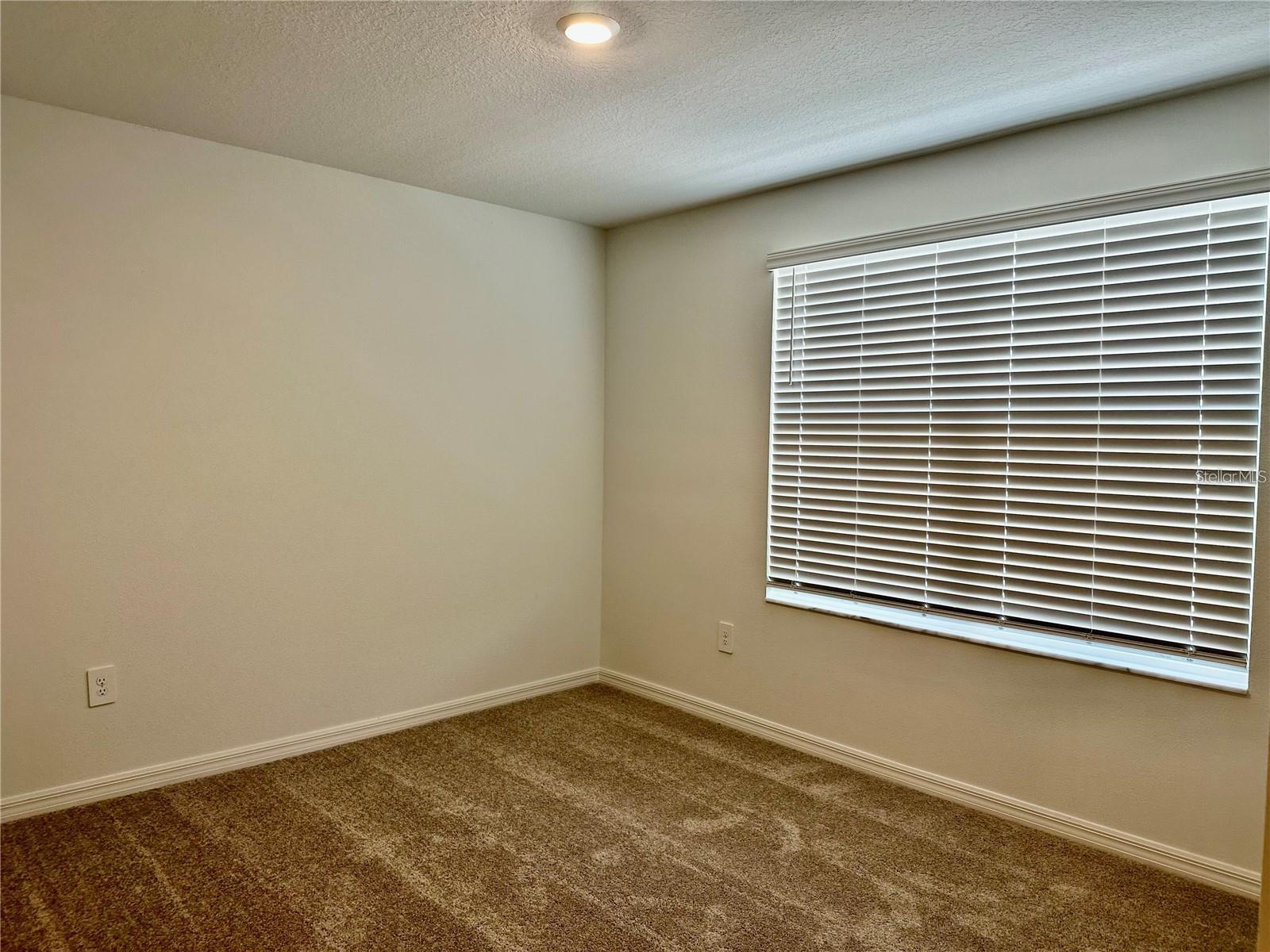 17606 HAPPYTRAILS ST — photo 23