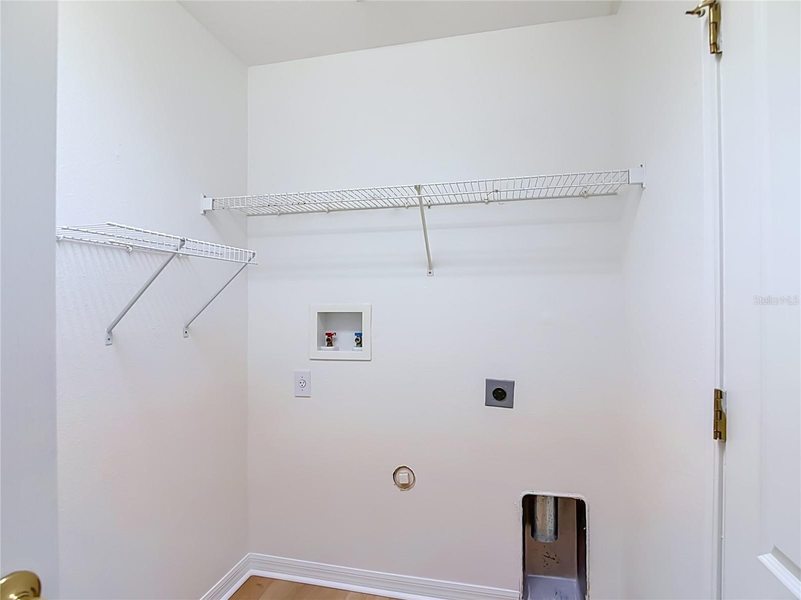 7441 TOWER BRIDGE DR — photo 49