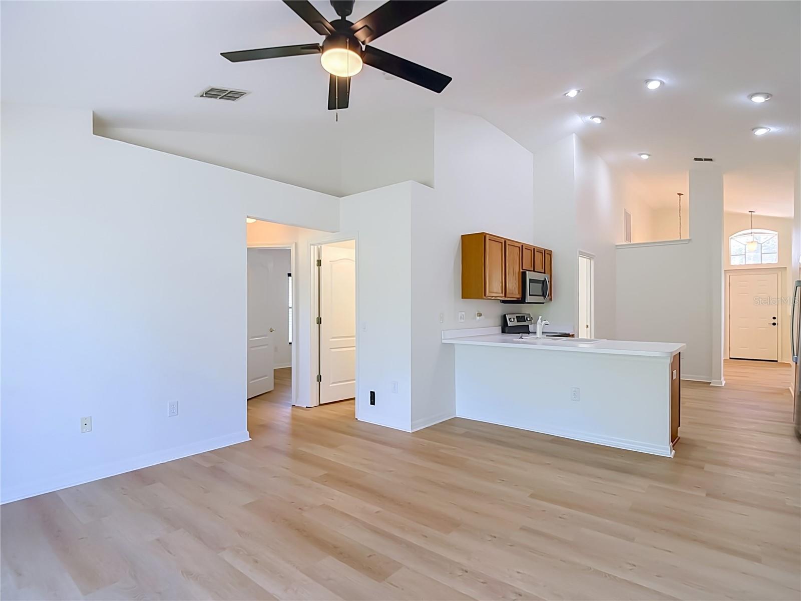7441 TOWER BRIDGE DR — photo 24
