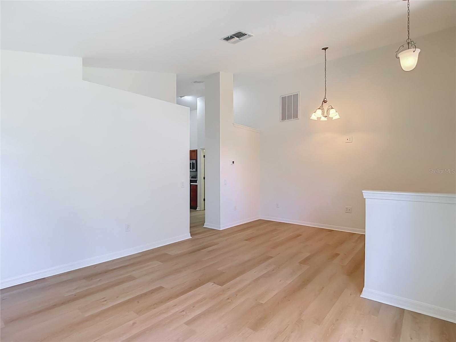7441 TOWER BRIDGE DR — photo 13