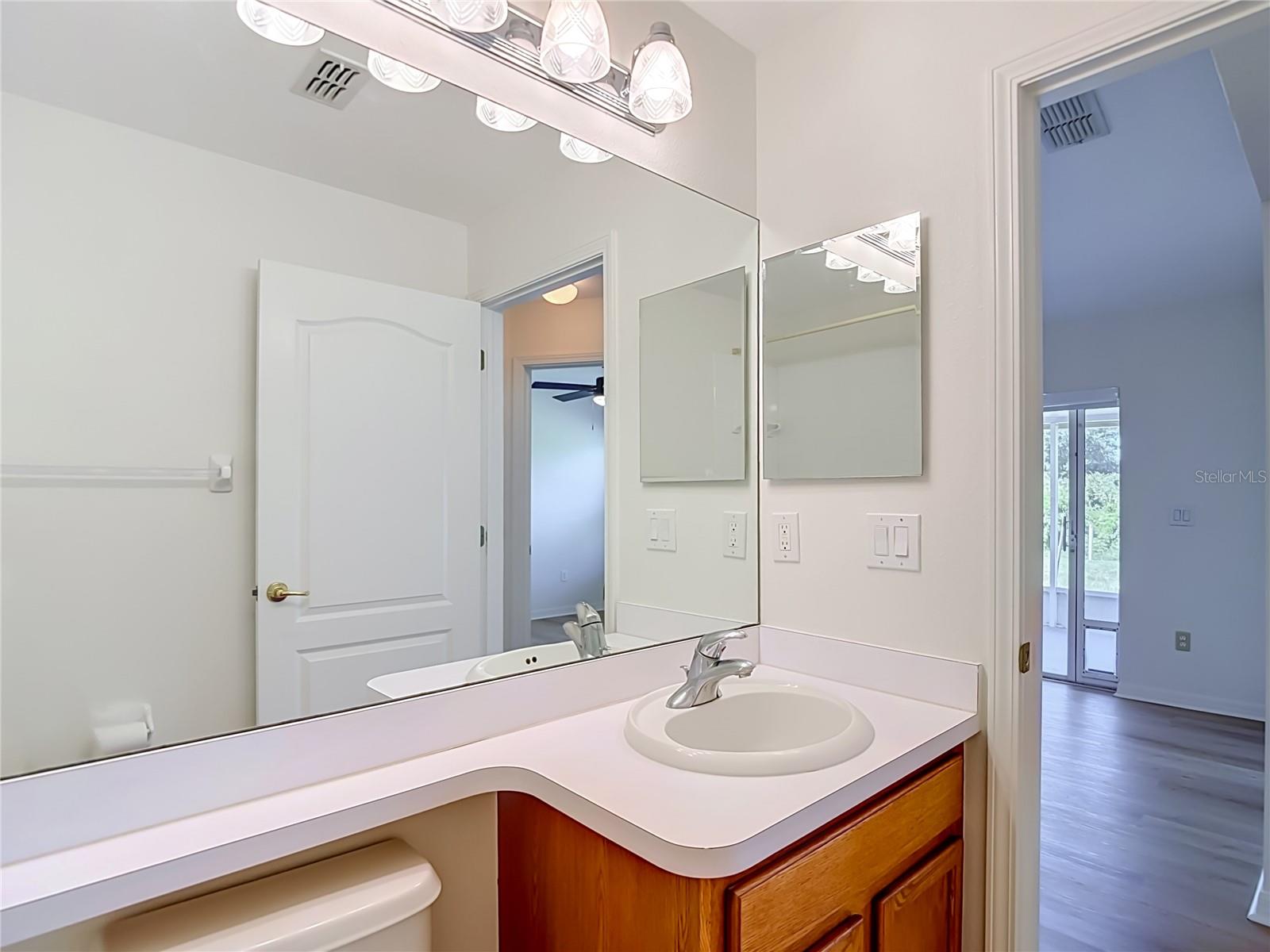 7441 TOWER BRIDGE DR — photo 47