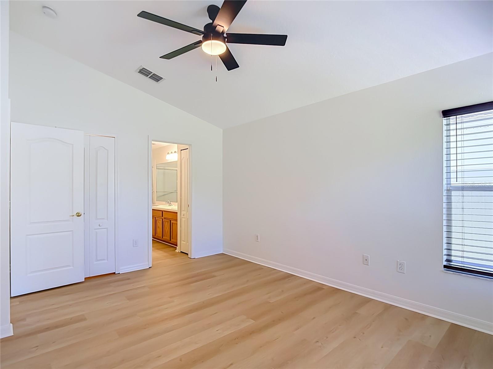 7441 TOWER BRIDGE DR — photo 33