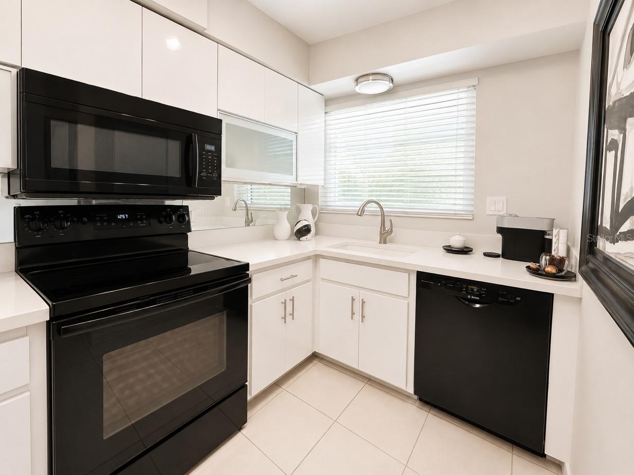 4660 OCEAN BLVD #Q — photo 6
