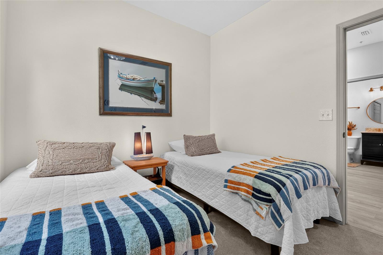 3687 PARKRIDGE CIR #8-106 — photo 32