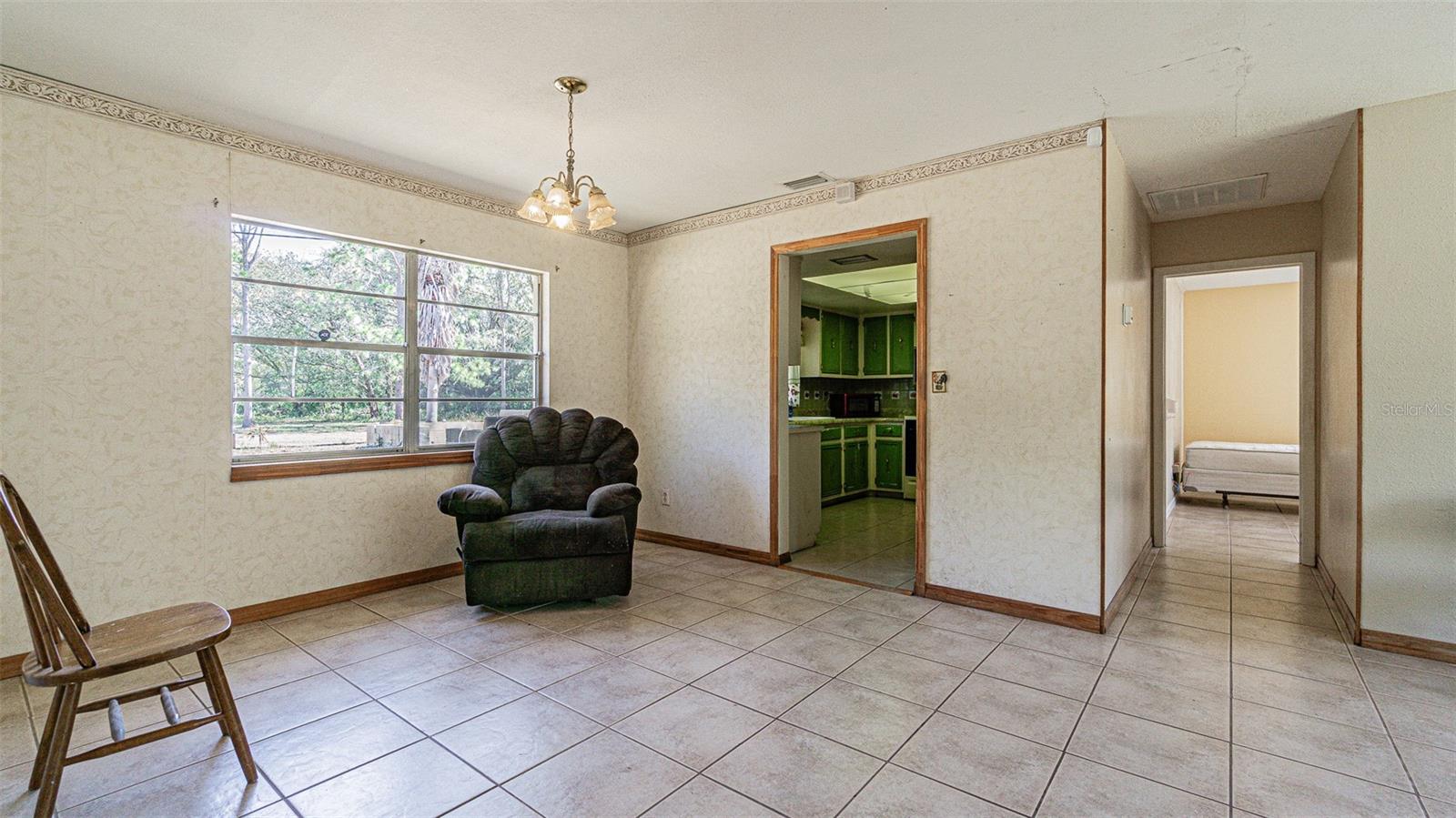 3902 AUTUMN PALM DR — photo 13