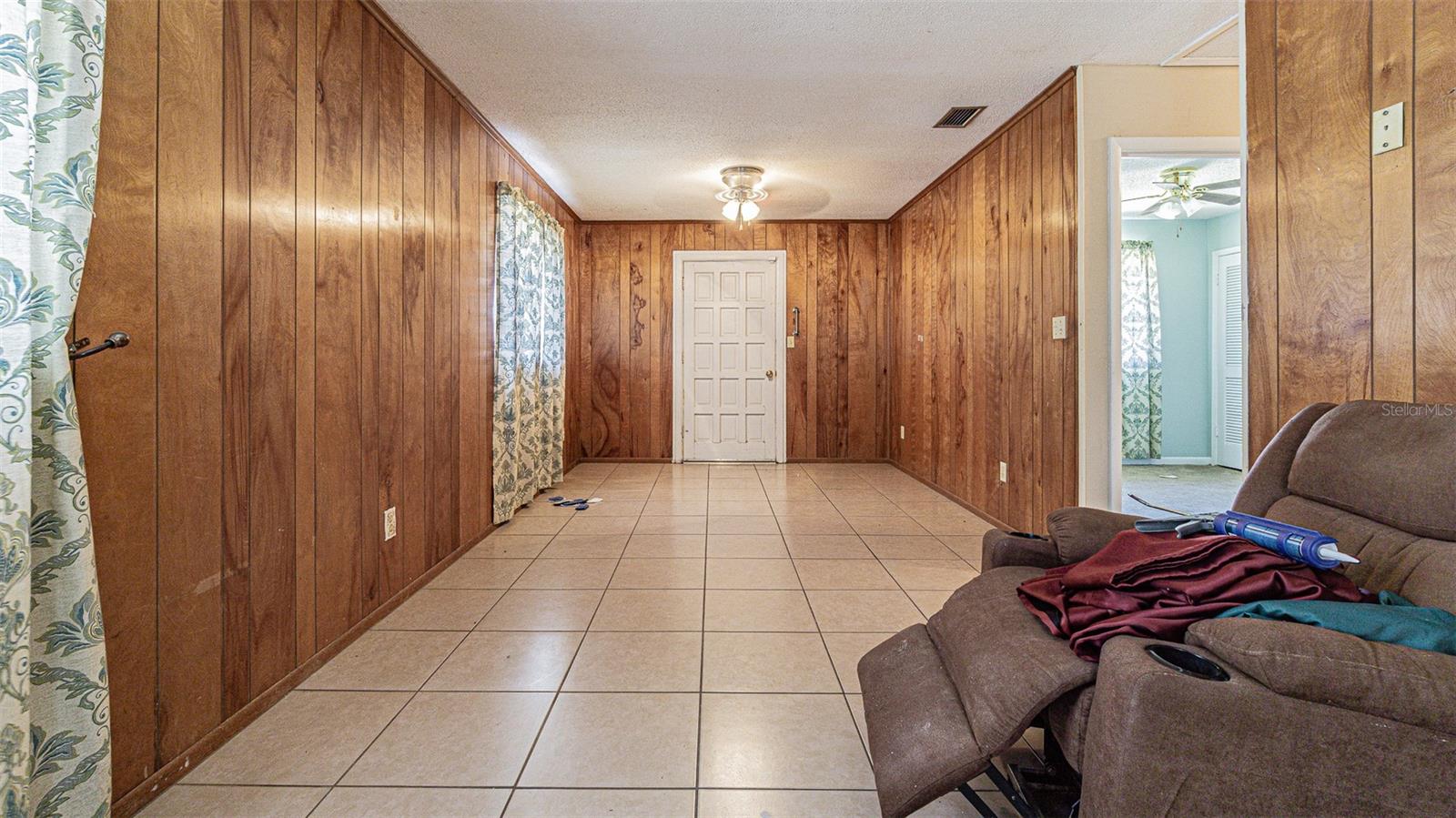 3902 AUTUMN PALM DR — photo 25