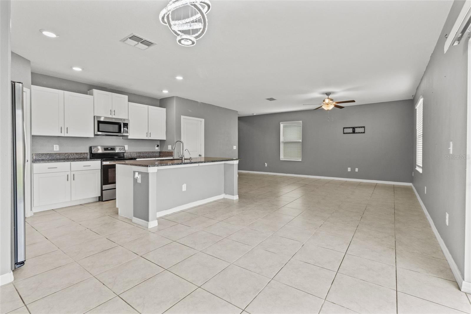 16671 KINGMAN REEF ST — photo 9