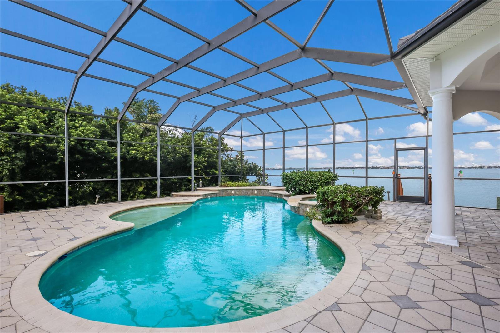 5904 RIVERVIEW BLVD — photo 46
