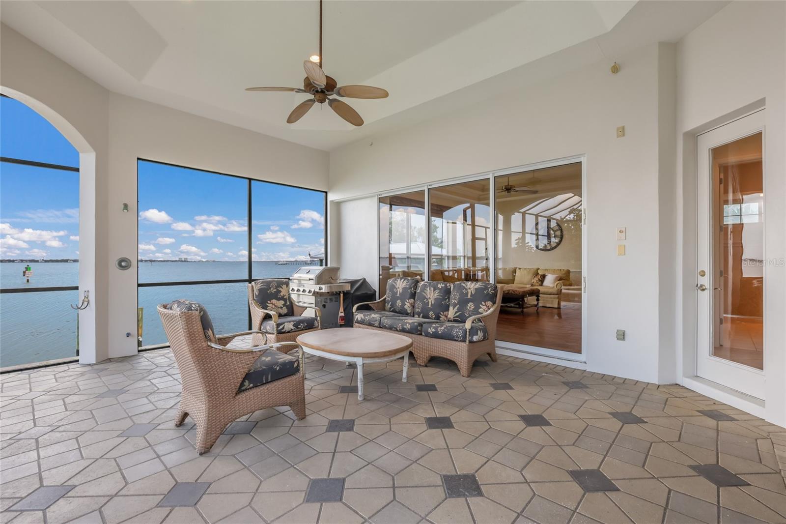 5904 RIVERVIEW BLVD — photo 40
