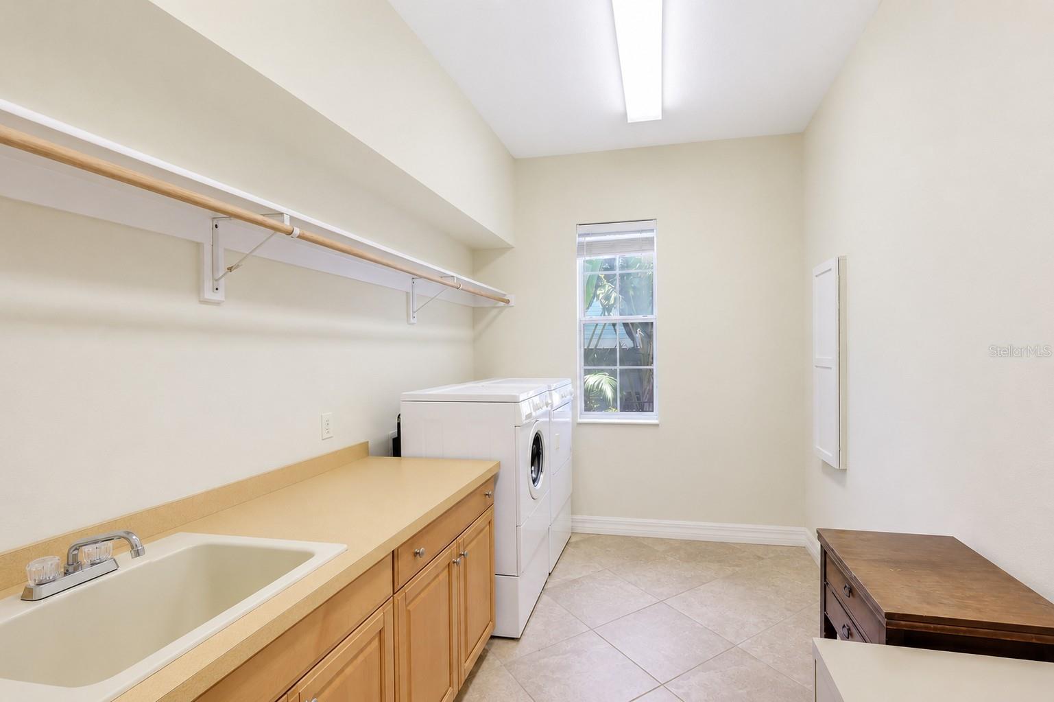 5904 RIVERVIEW BLVD — photo 39