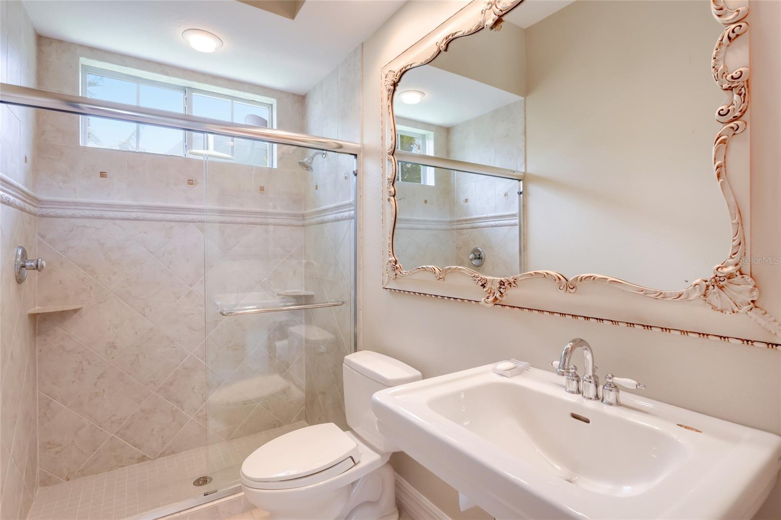 5904 RIVERVIEW BLVD — photo 33