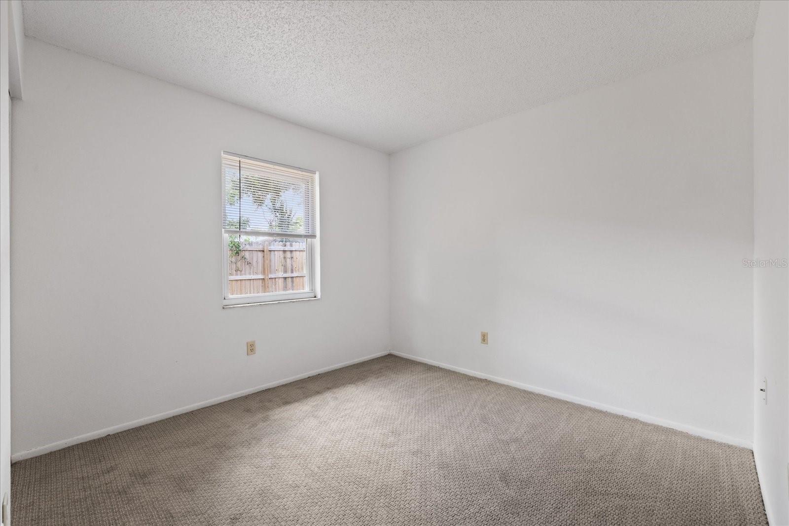 5102 MEADOWLARK LN — photo 17