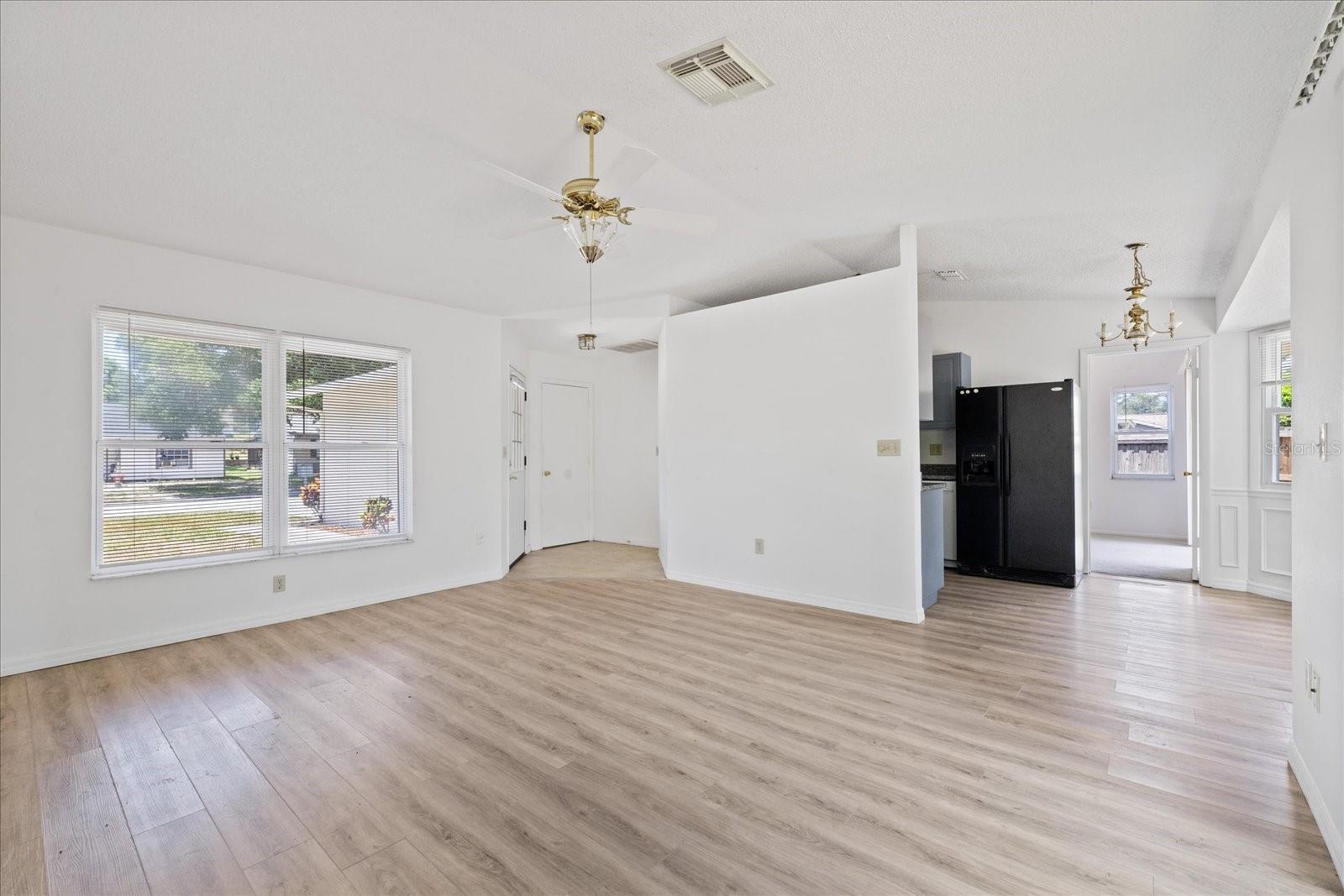 5102 MEADOWLARK LN — photo 8