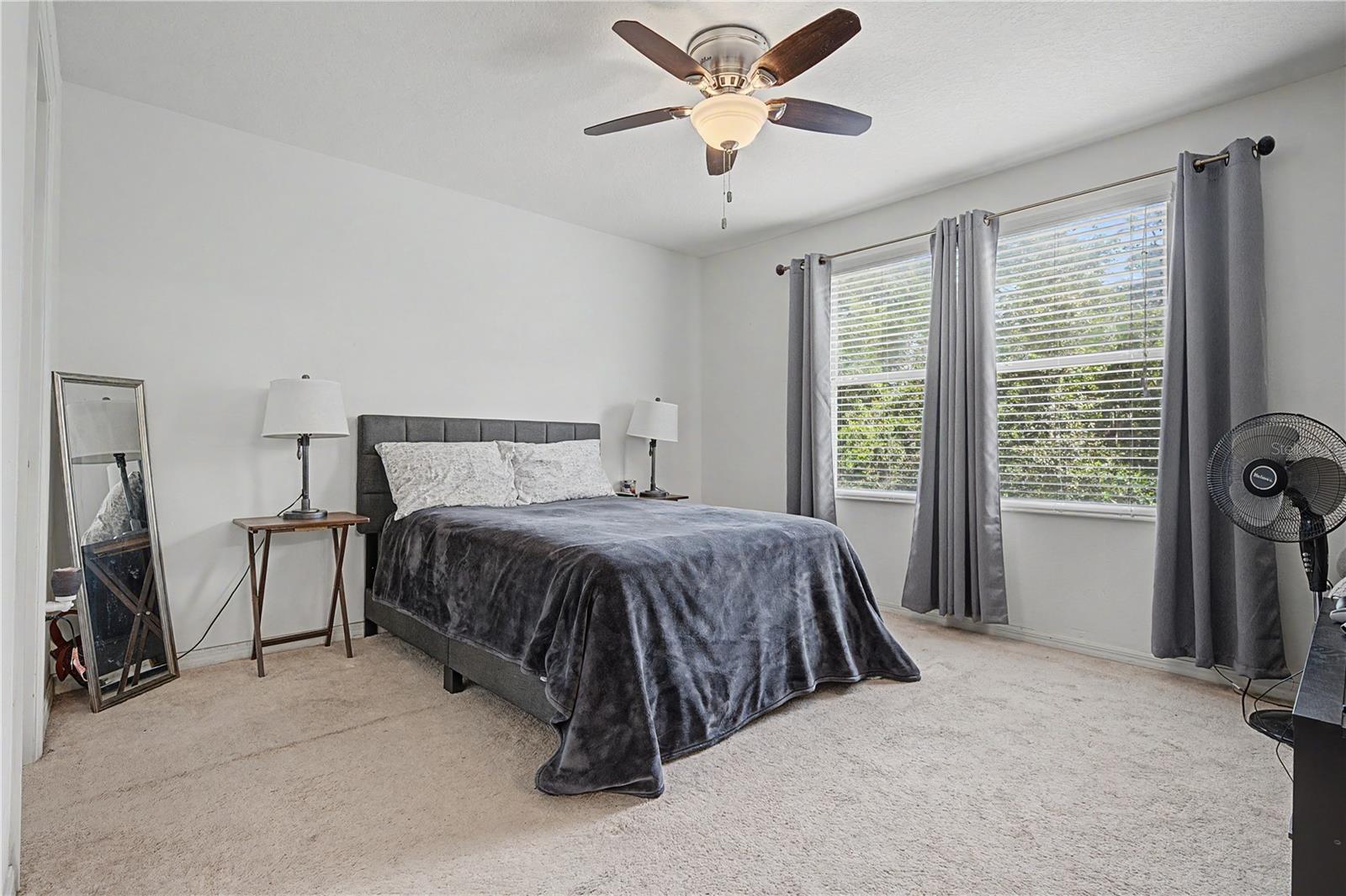 6914 HOLLY HEATH DR — photo 17