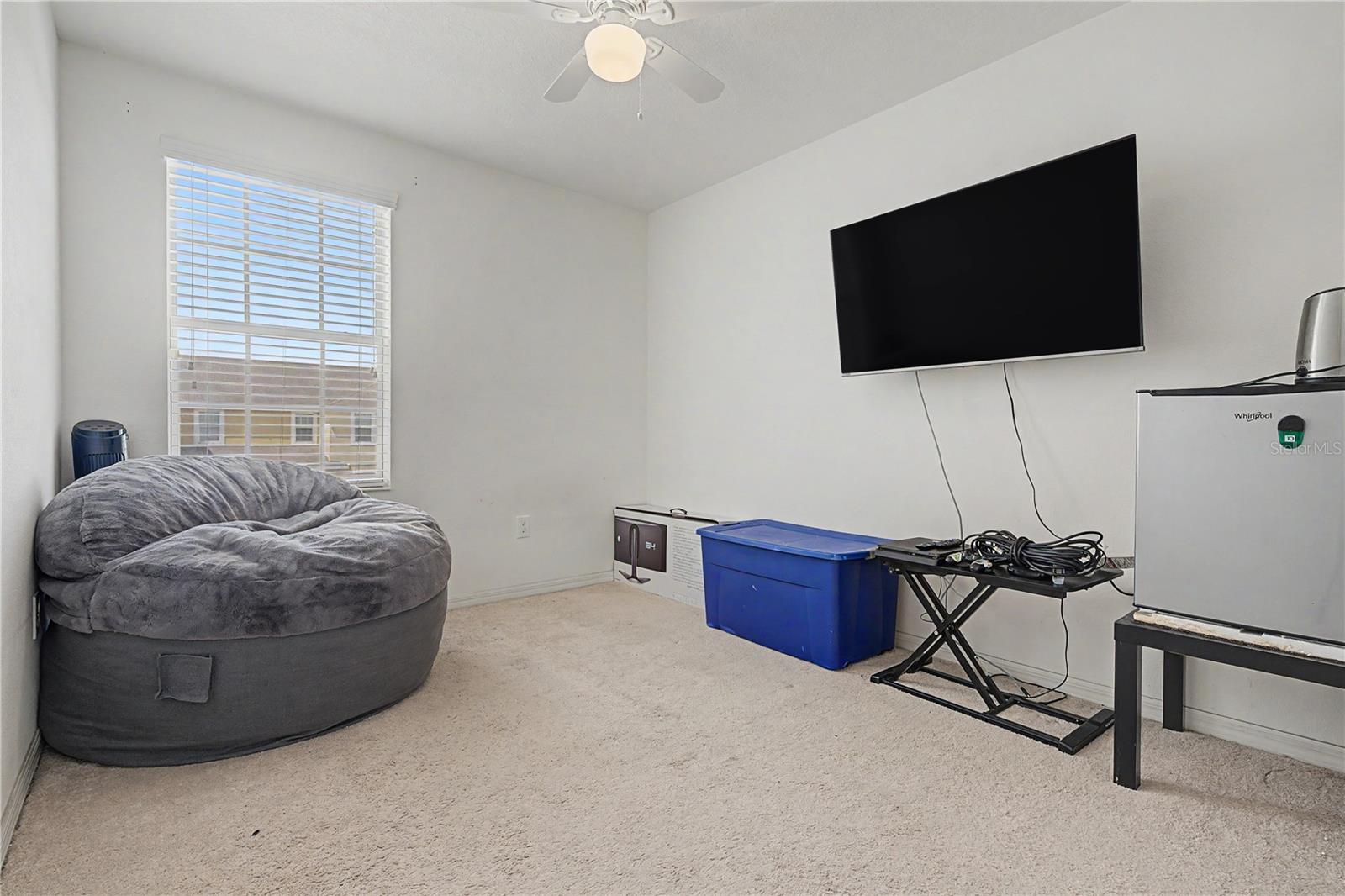 6914 HOLLY HEATH DR — photo 23