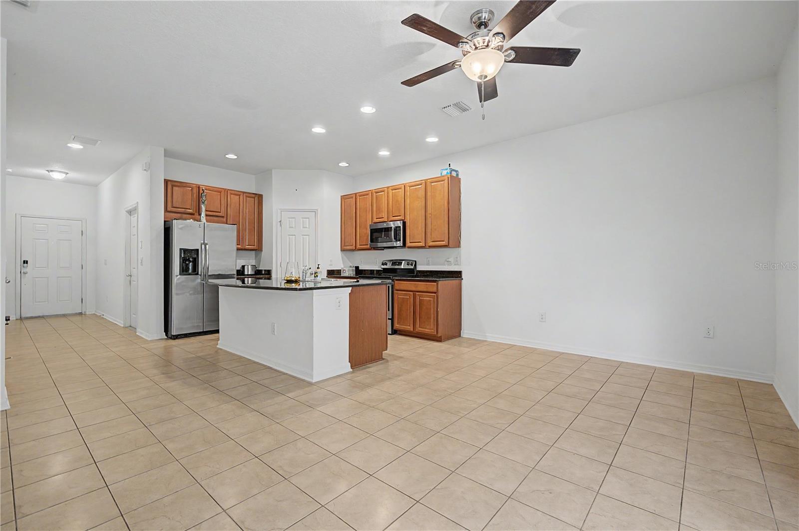 6914 HOLLY HEATH DR — photo 6