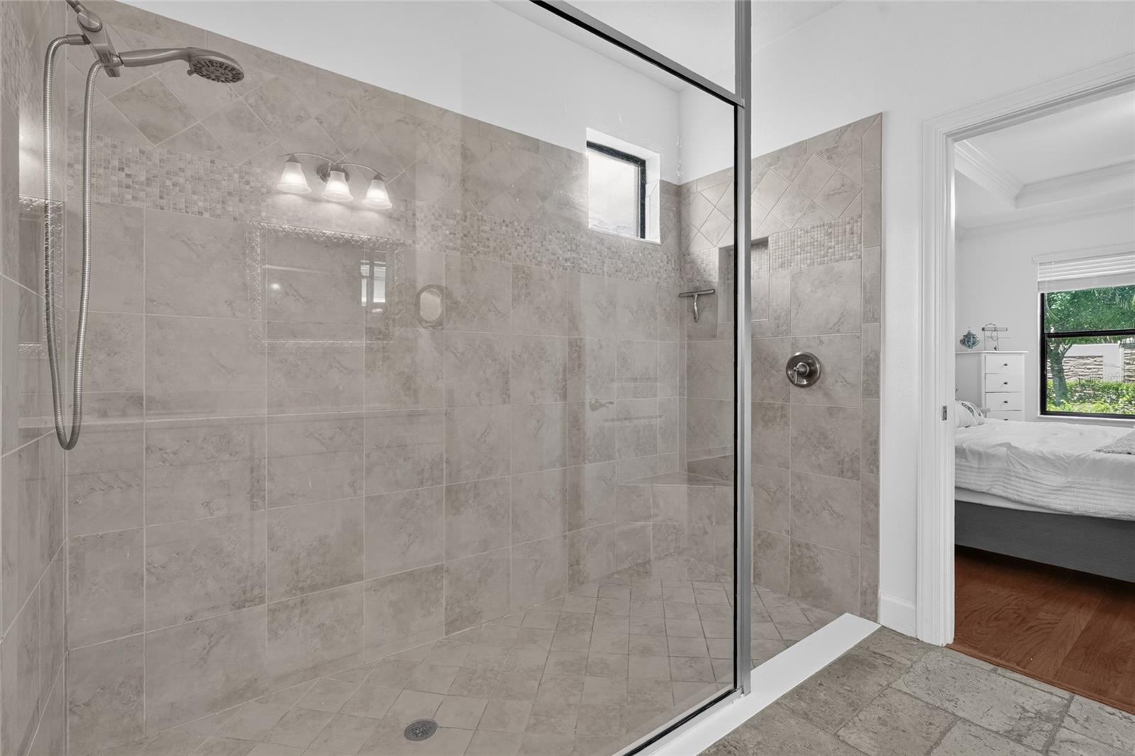 13223 PALERMO DR — photo 12