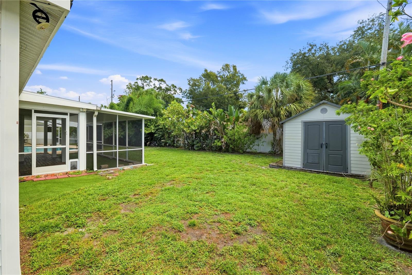 1361 PINELLAS RD — photo 43