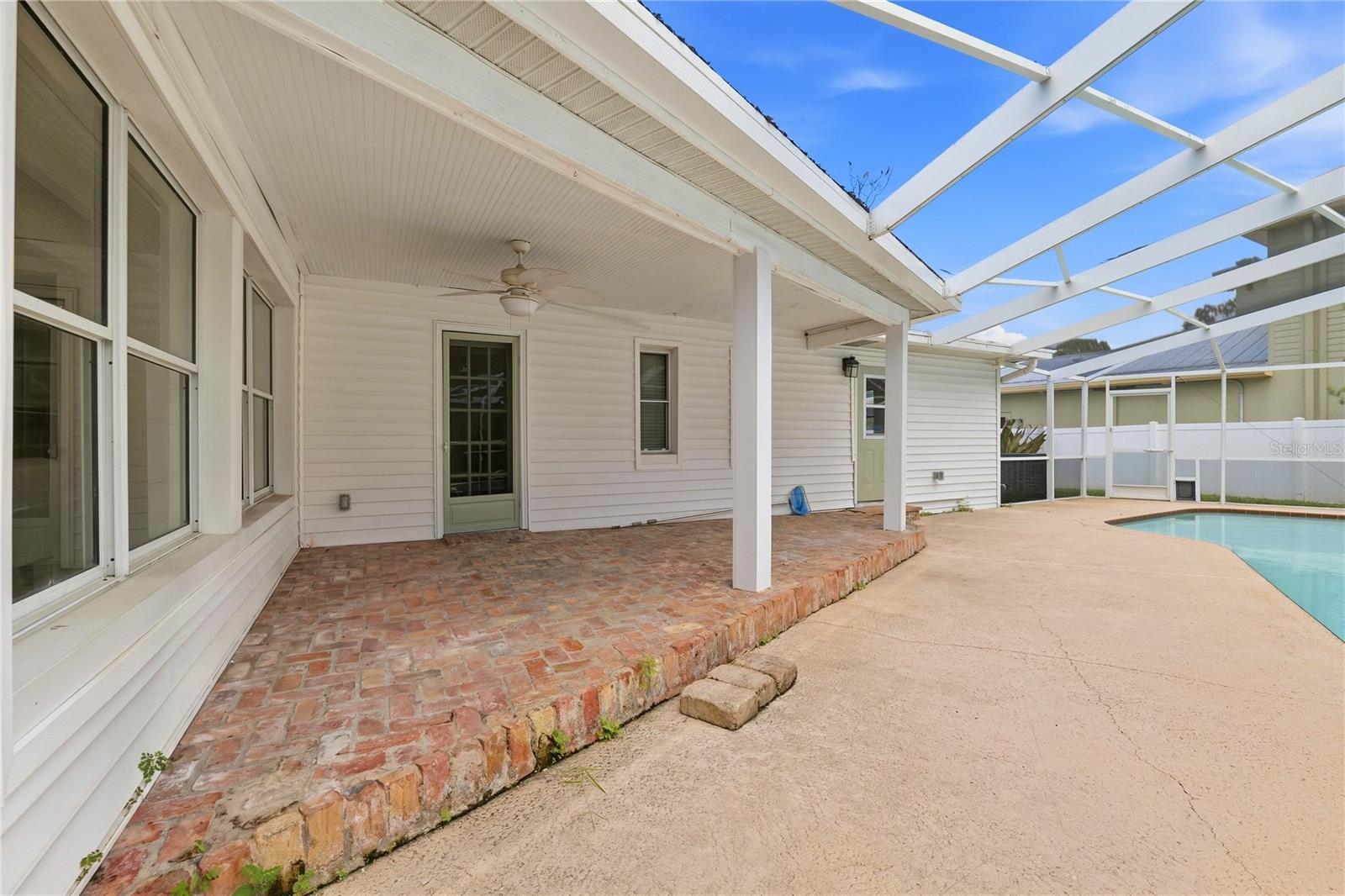 1361 PINELLAS RD — photo 47