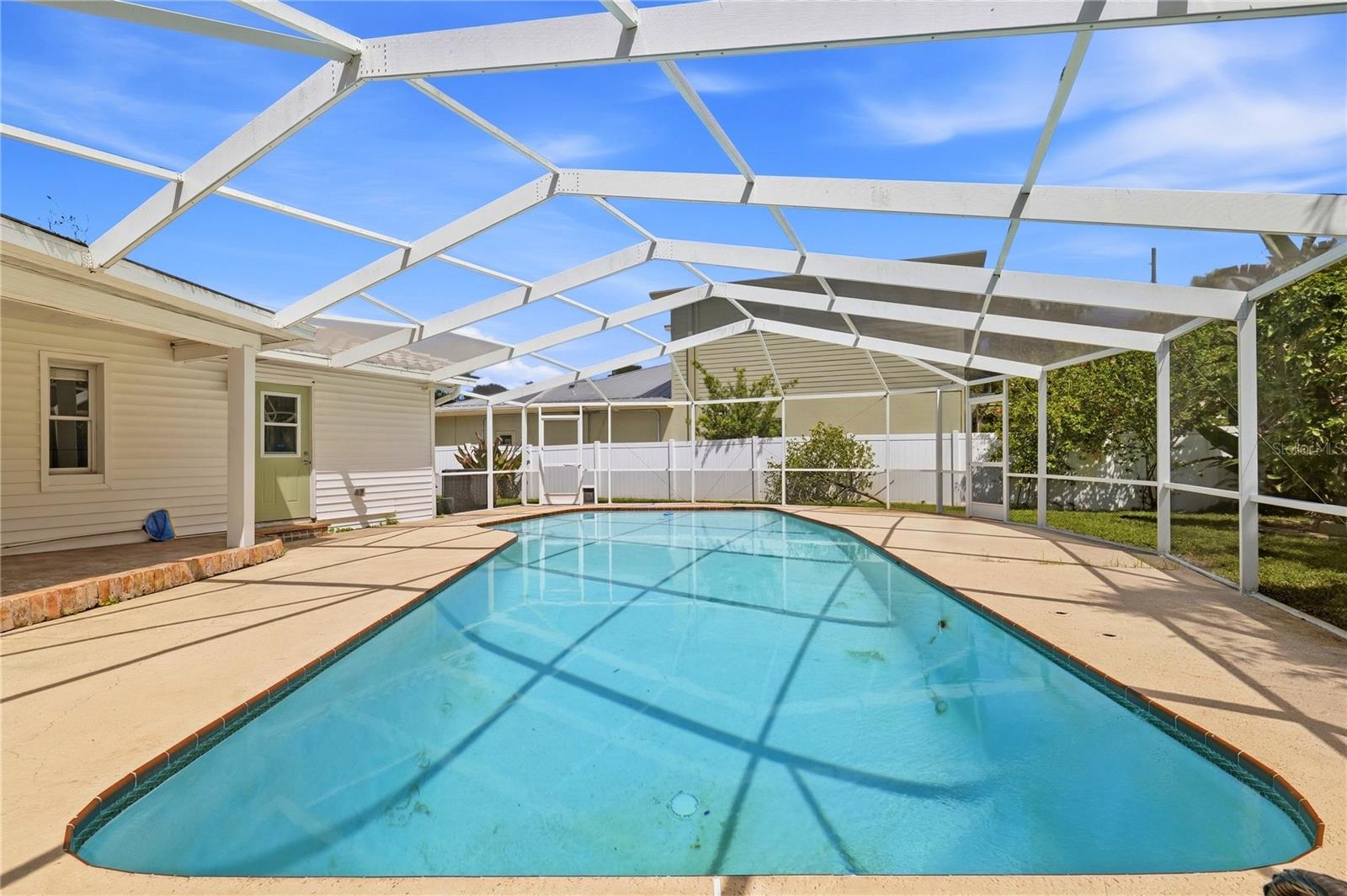 1361 PINELLAS RD — photo 52