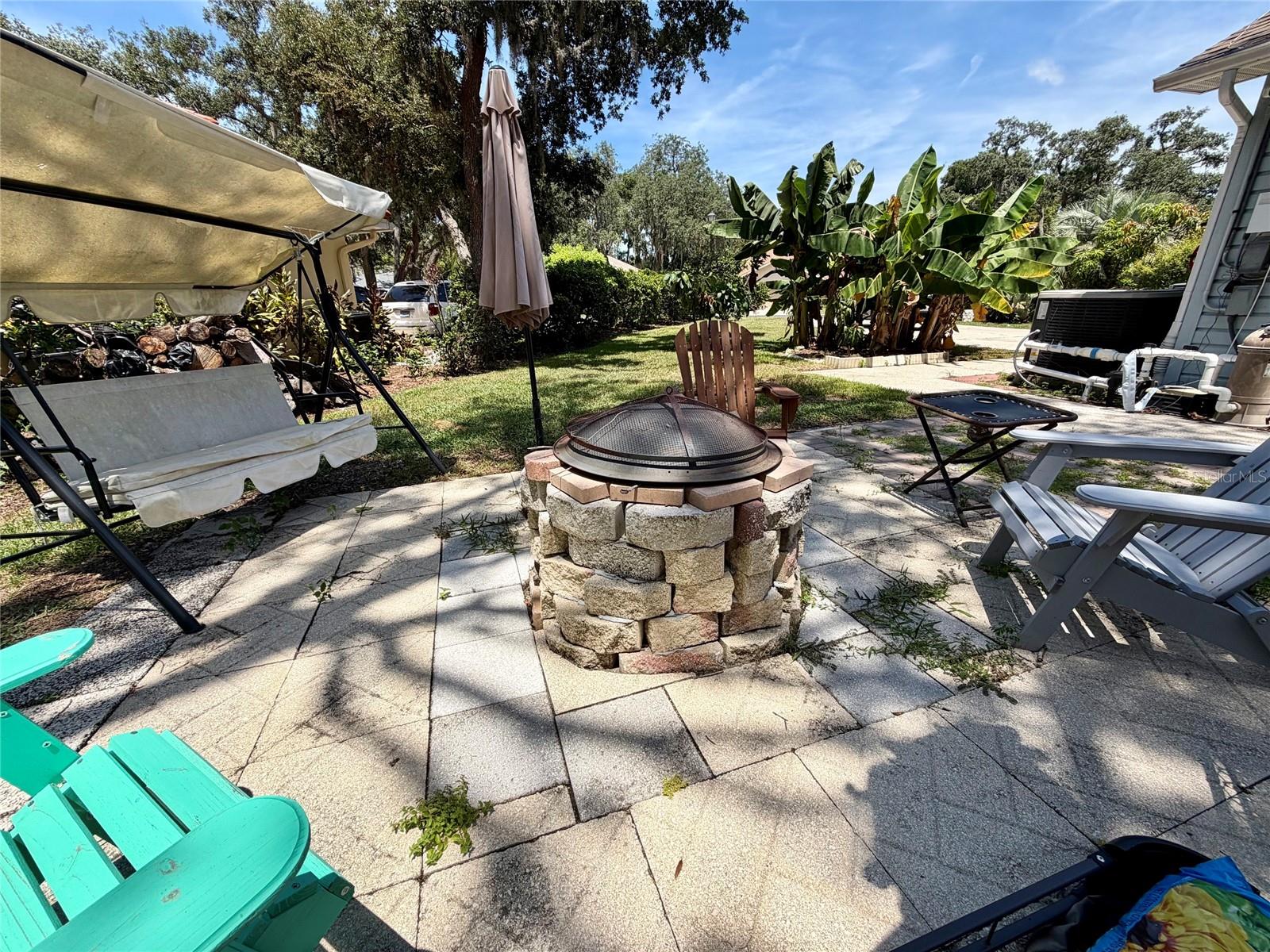 8834 WHISPERING OAKS TRL — photo 36