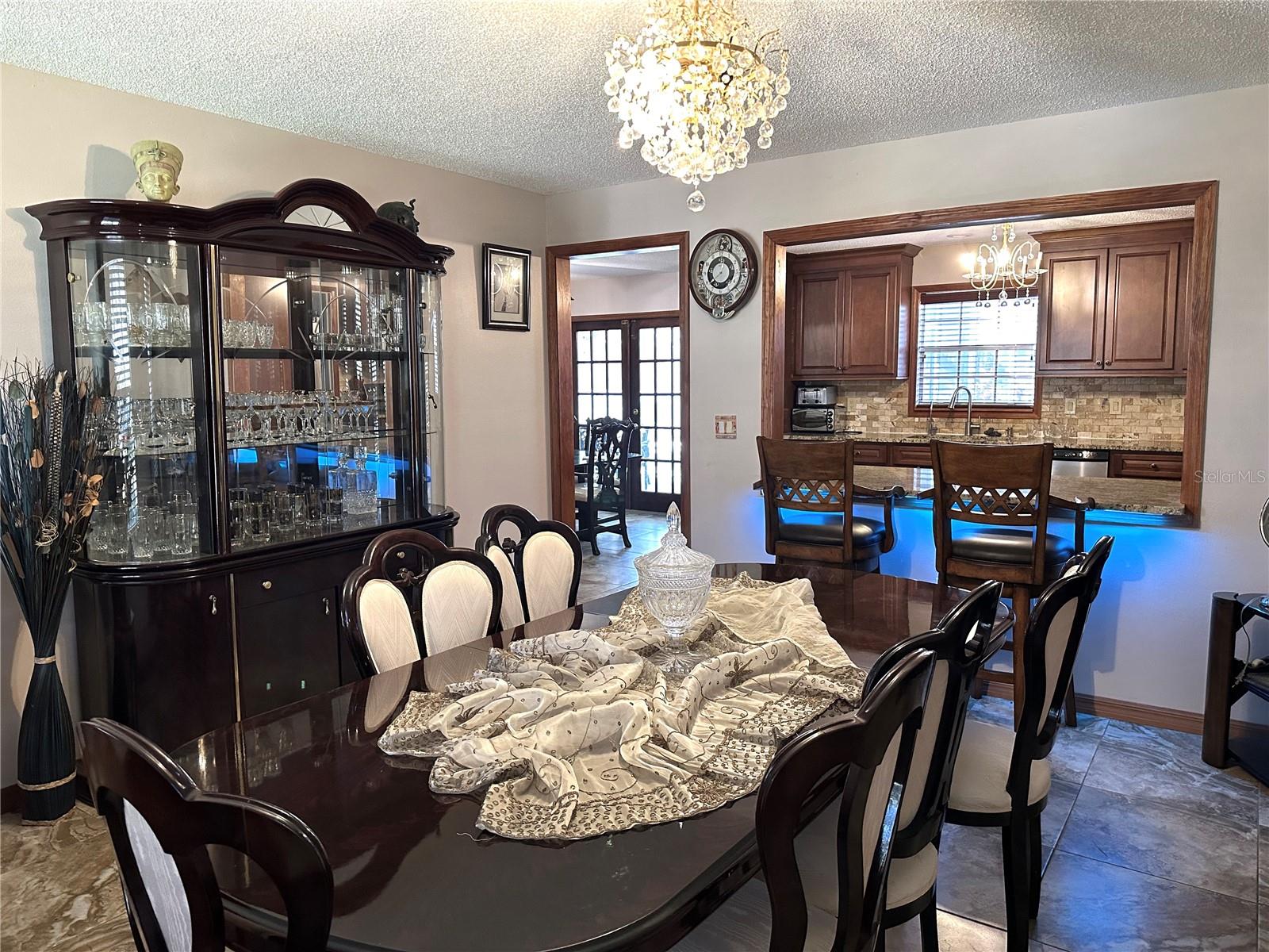 8834 WHISPERING OAKS TRL — photo 12
