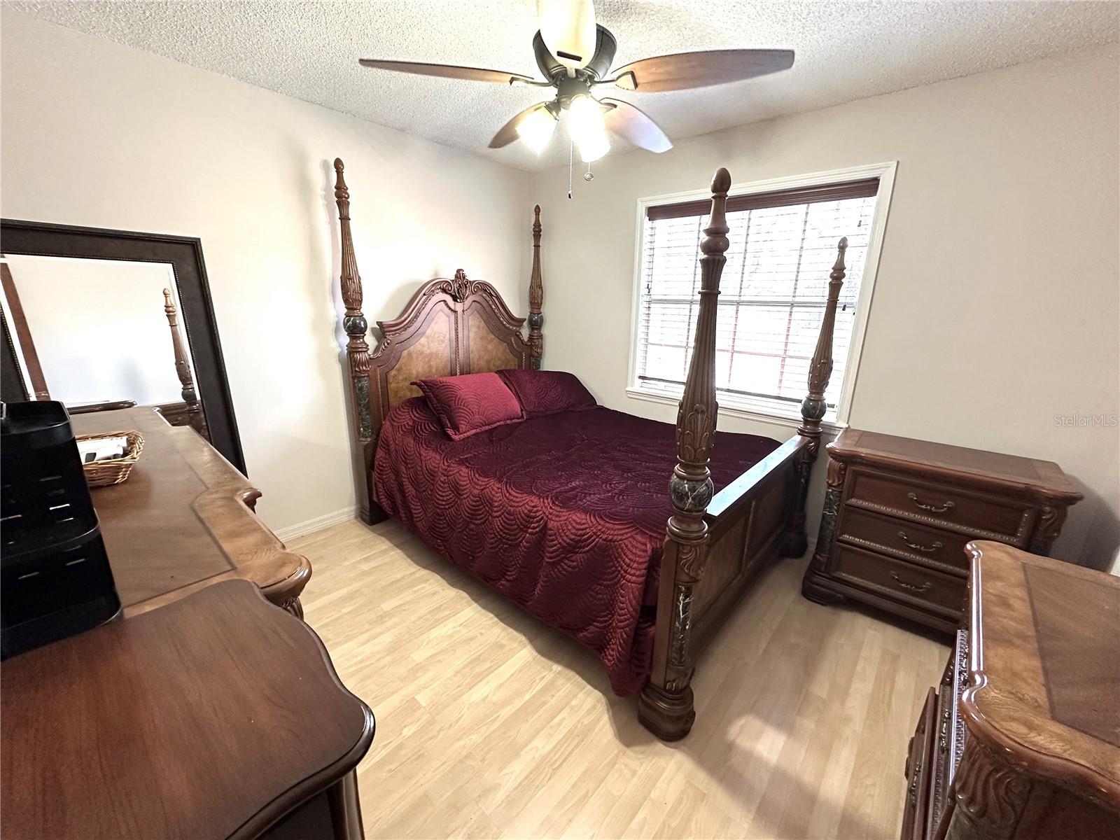 8834 WHISPERING OAKS TRL — photo 28