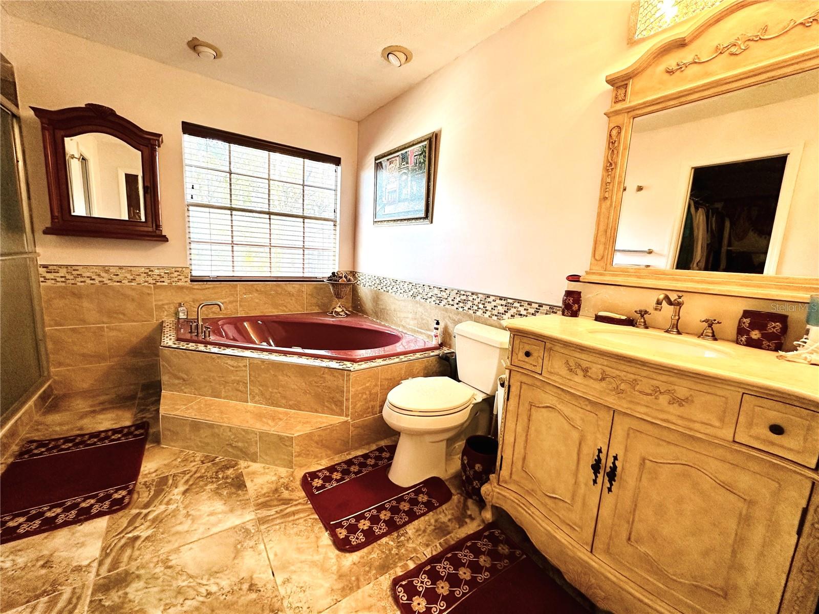 8834 WHISPERING OAKS TRL — photo 25
