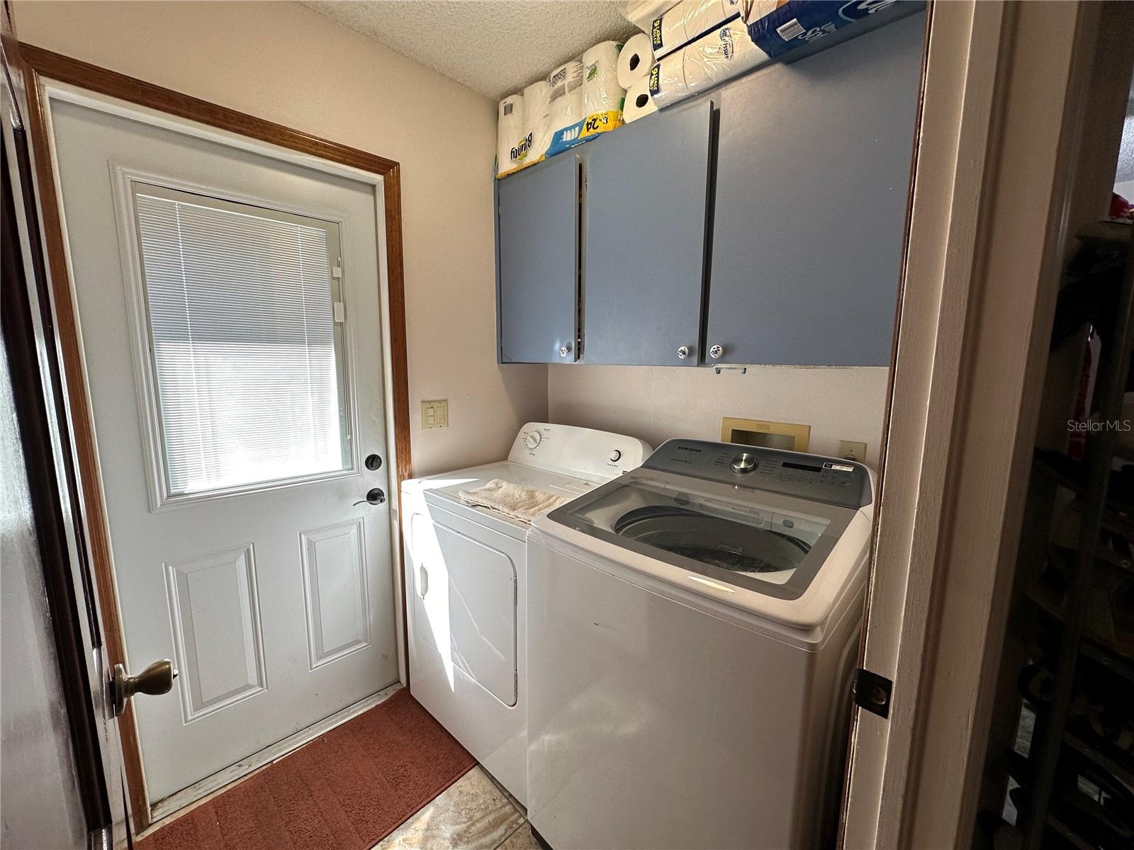 8834 WHISPERING OAKS TRL — photo 20