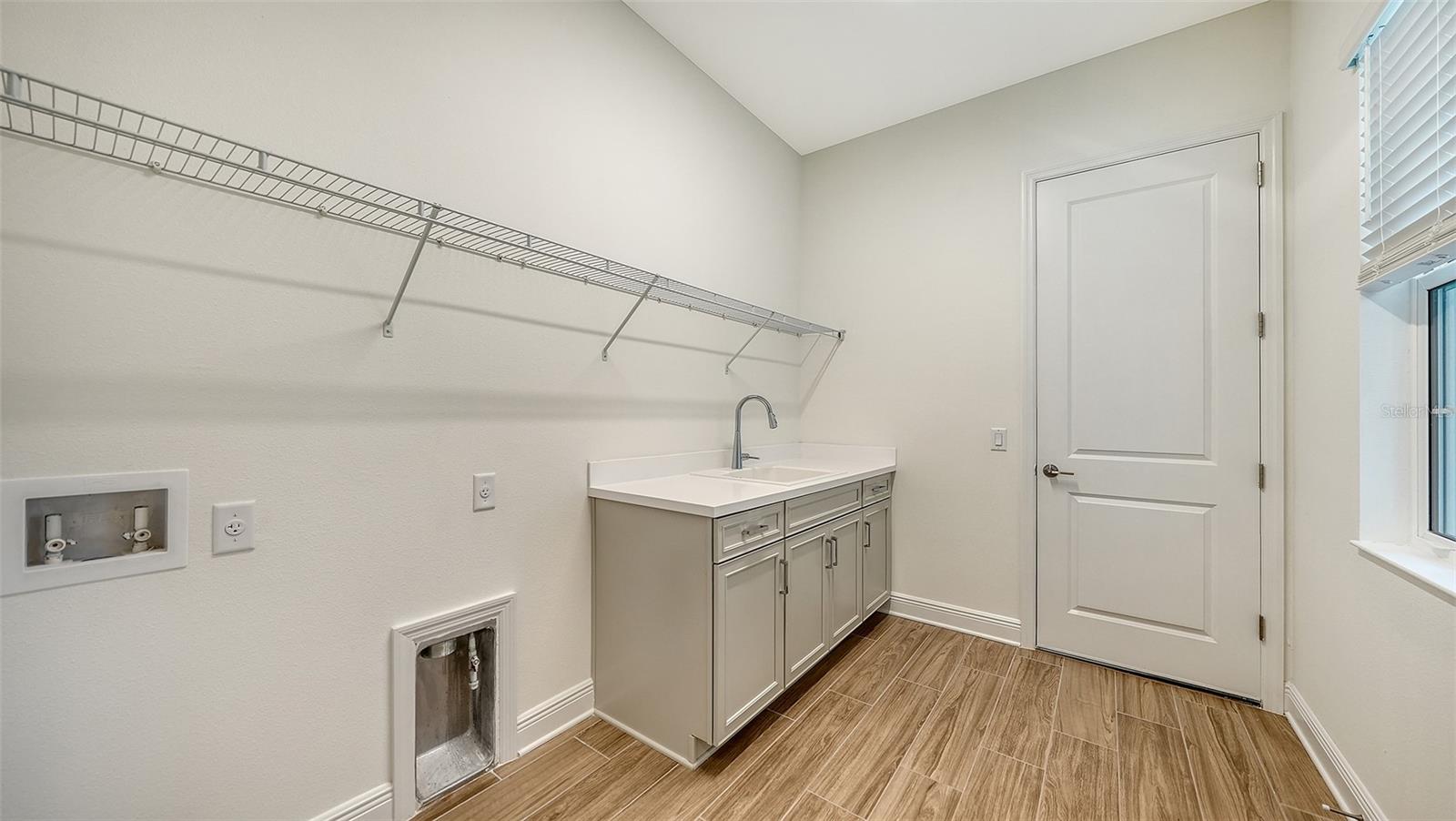 4420 WATER LANDING WAY — photo 35