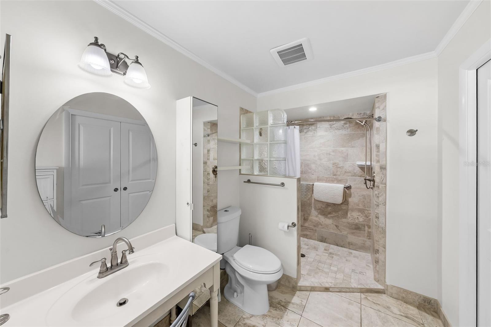 3810 OAK DR #N11 — photo 18