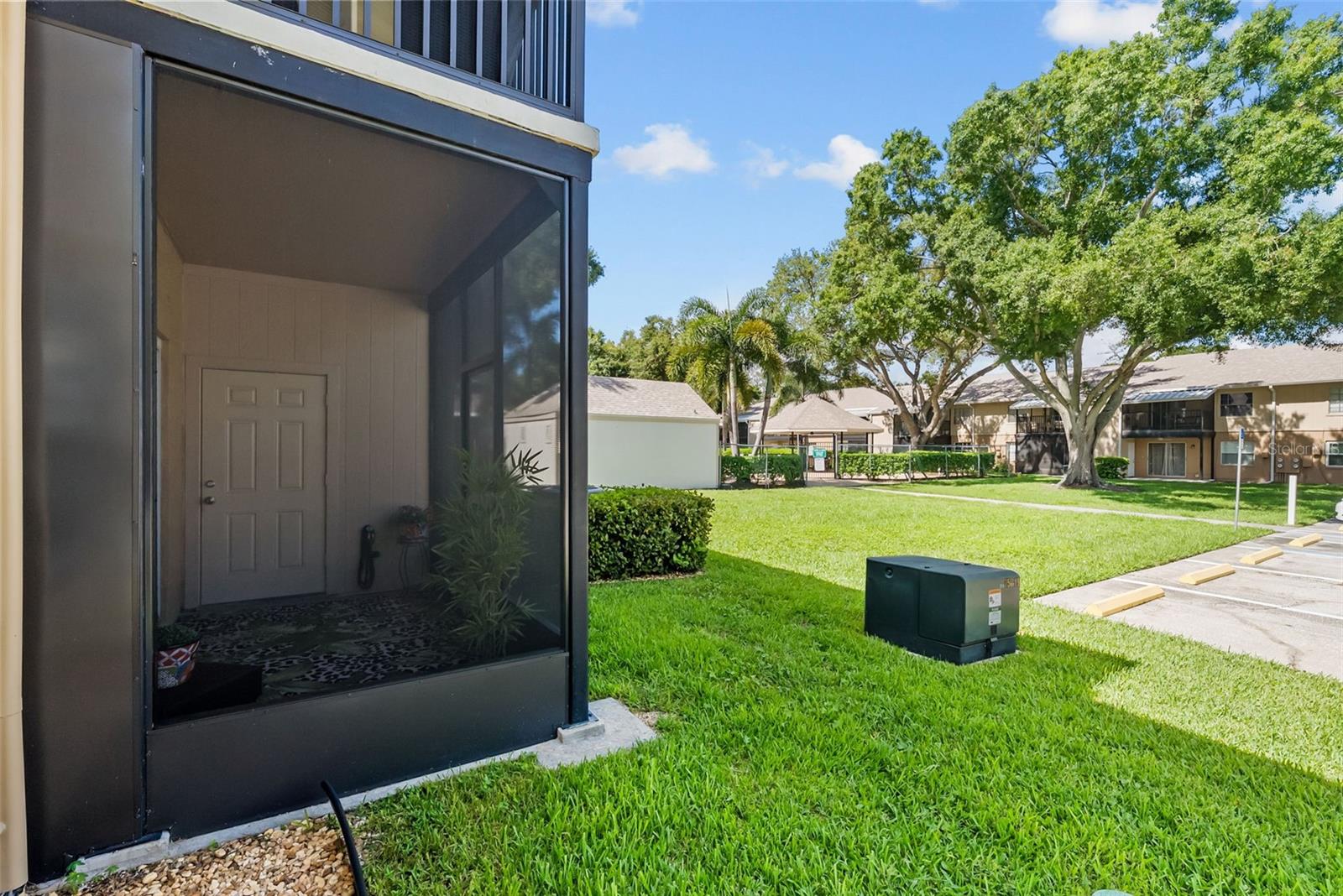 3810 OAK DR #N11 — photo 36
