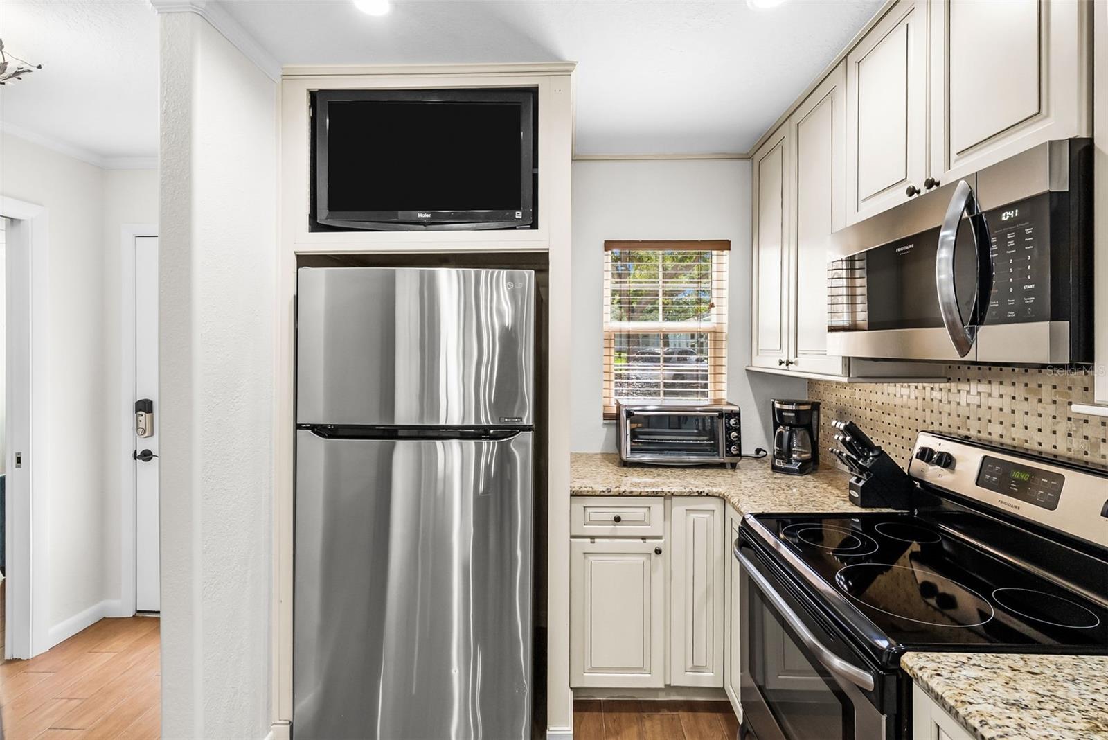 3810 OAK DR #N11 — photo 11